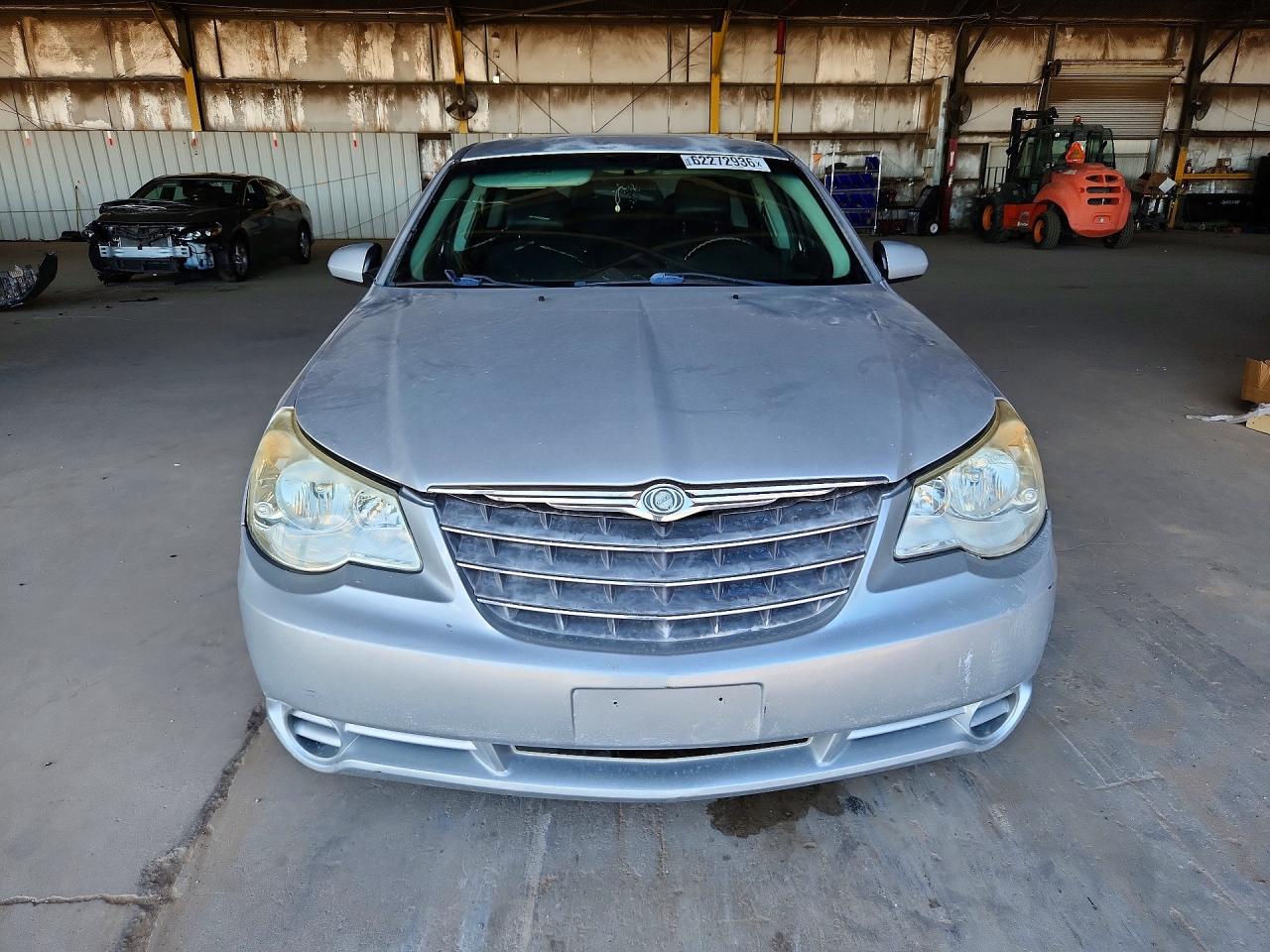 2010 Chrysler Sebring Limited Silver vin: 1C3CC5FD5AN190818