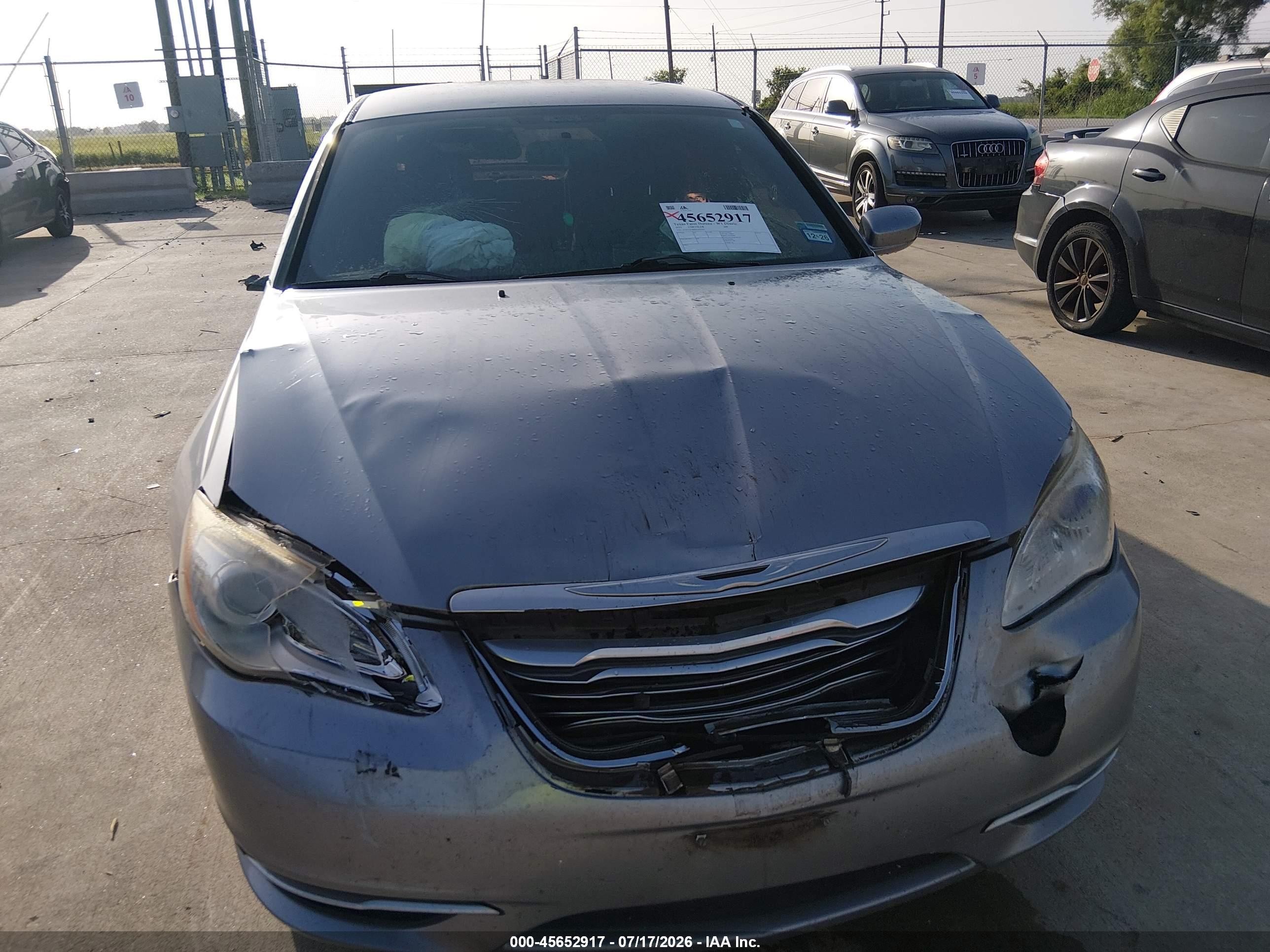 2013 Chrysler 200 Lx Gray vin: 1C3CCBAB0DN640402