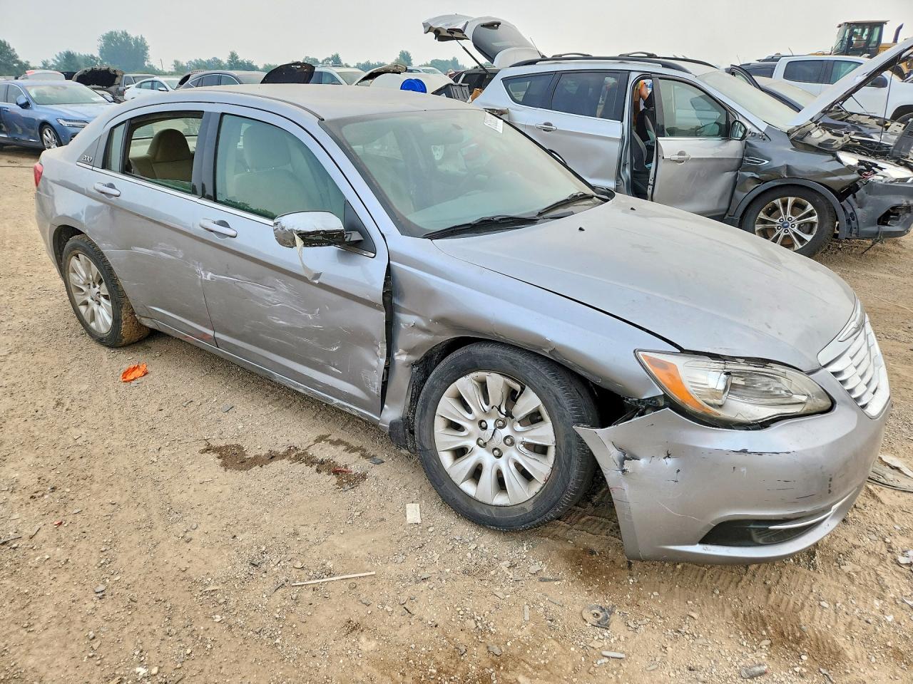 2014 Chrysler 200 Lx Silver vin: 1C3CCBAB0EN122128