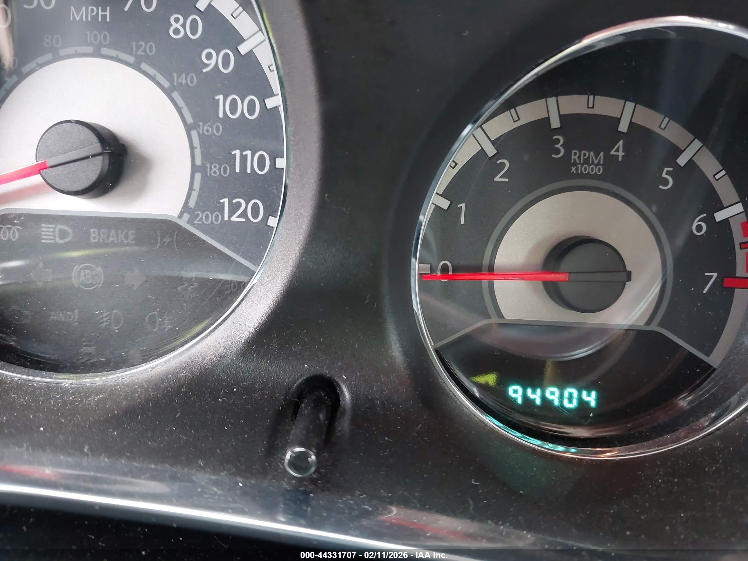 2014 Chrysler 200 Lx Серебряный vin: 1C3CCBAB0EN124624