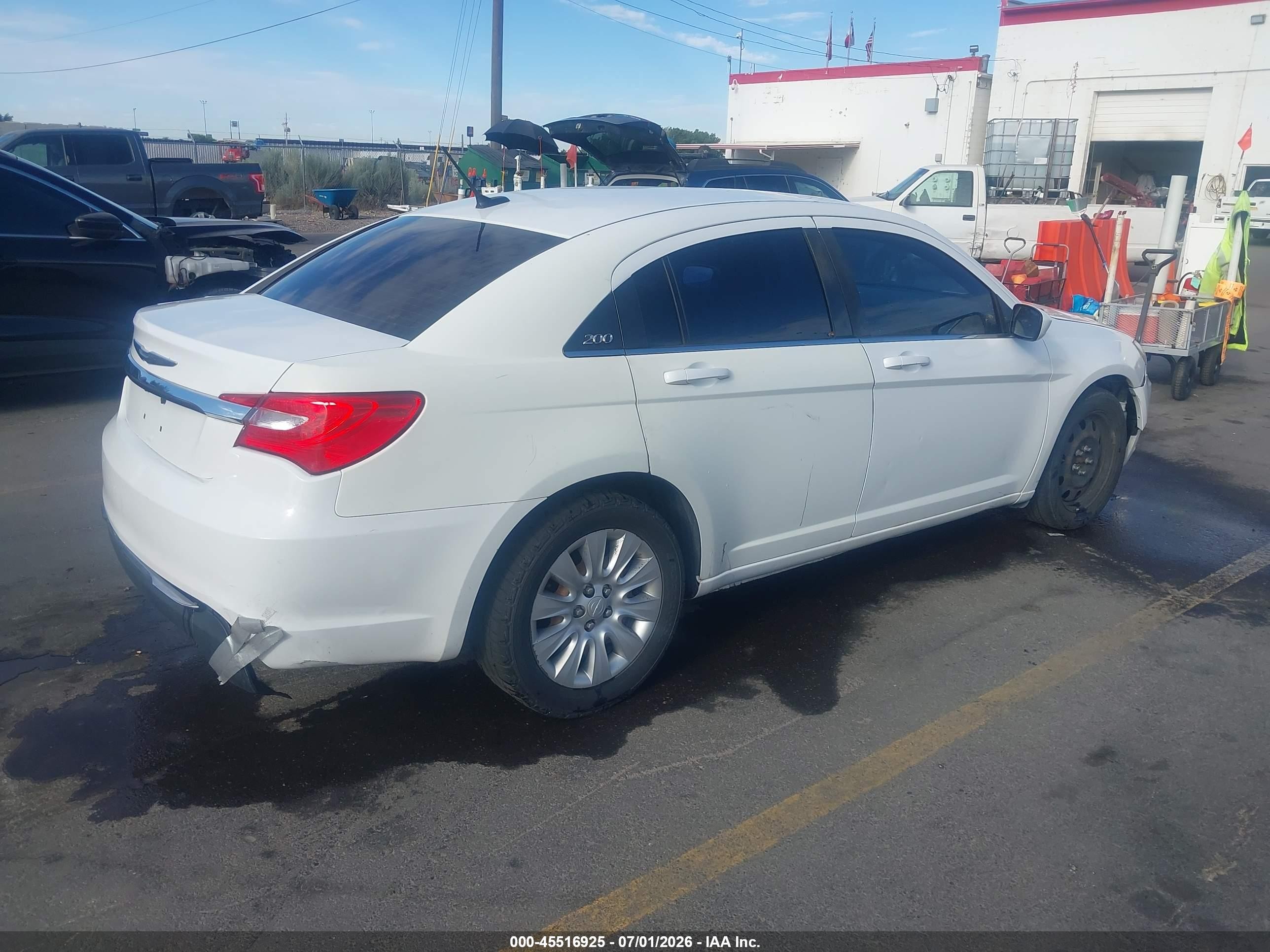 2014 Chrysler 200 Lx White vin: 1C3CCBAB0EN205140