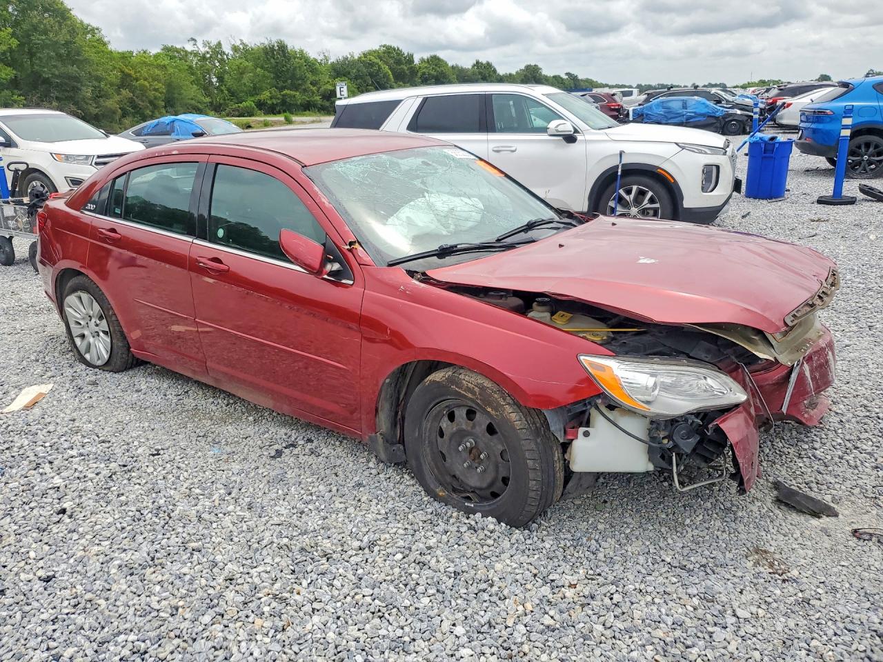 2014 Chrysler 200 Lx Red vin: 1C3CCBAB0EN238462