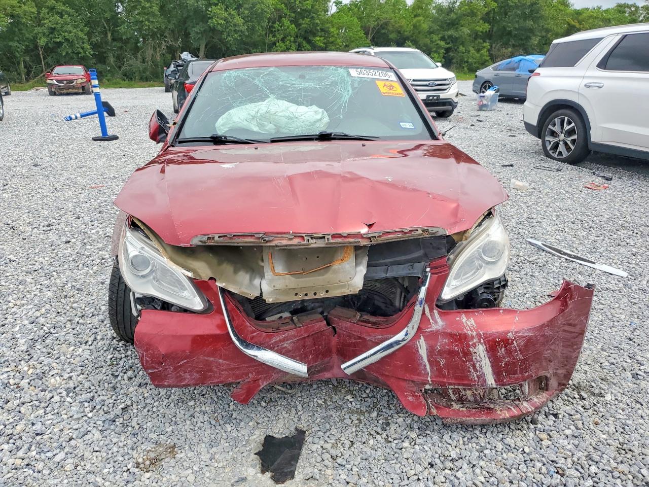 2014 Chrysler 200 Lx Red vin: 1C3CCBAB0EN238462