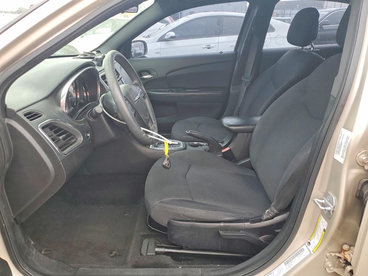 2013 Chrysler 200 Lx Gold vin: 1C3CCBAB1DN648072