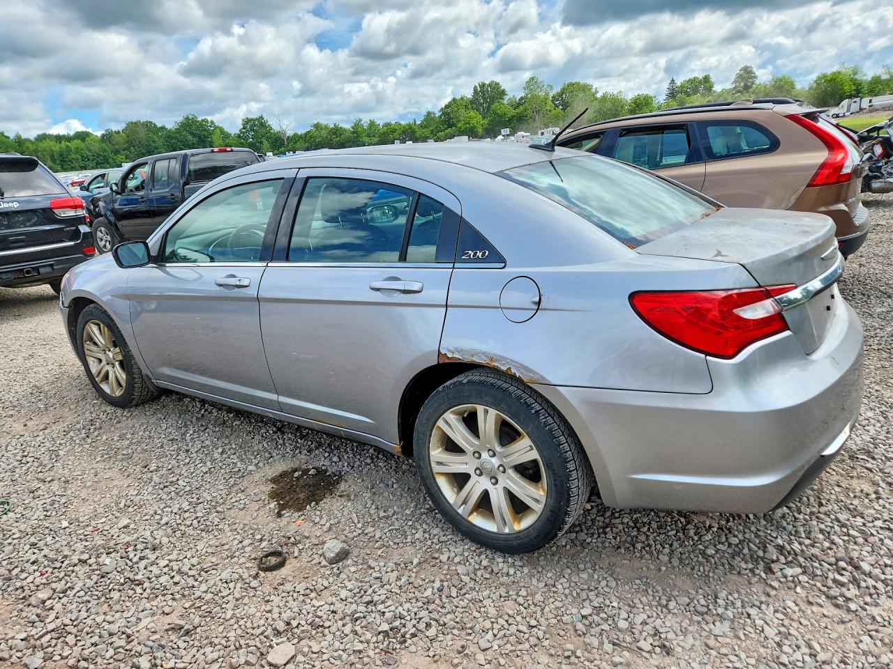 2013 Chrysler 200 Lx Silver vin: 1C3CCBAB1DN670086