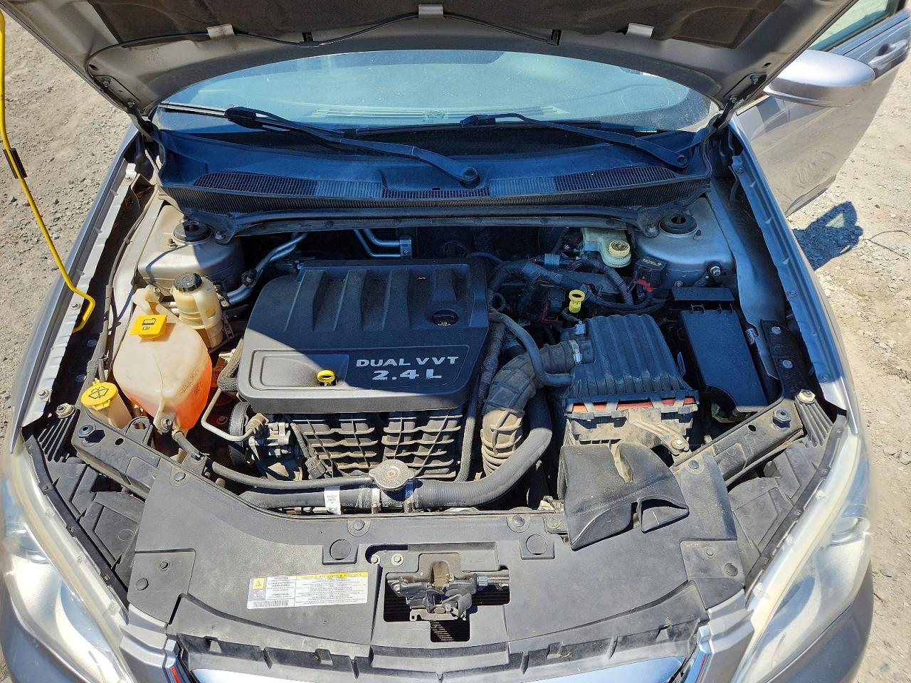 2013 Chrysler 200 Lx Silver vin: 1C3CCBAB1DN736412