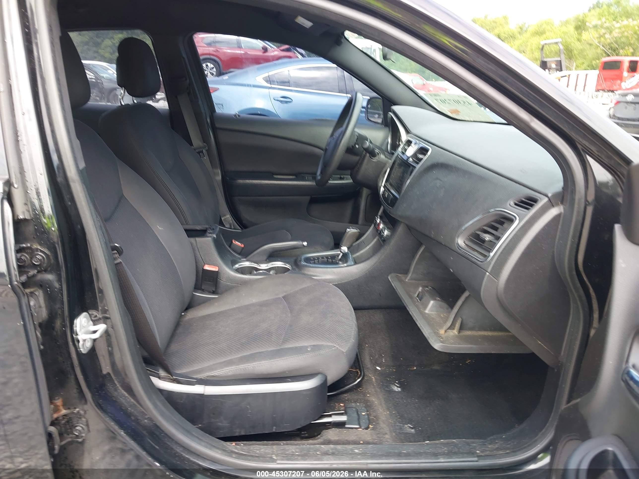 2014 Chrysler 200 Lx Black vin: 1C3CCBAB1EN206135