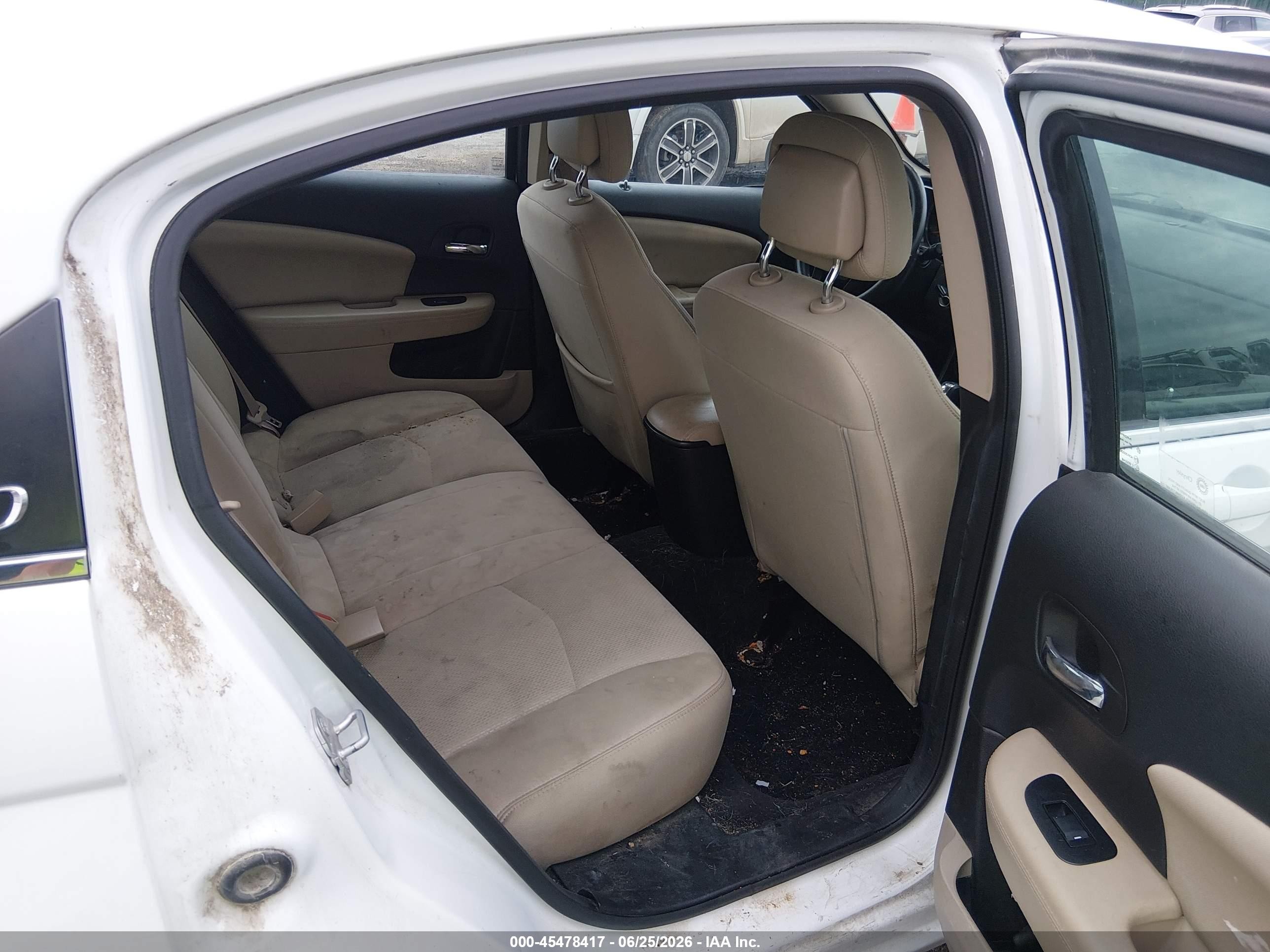 2014 Chrysler 200 Lx White vin: 1C3CCBAB1EN206264