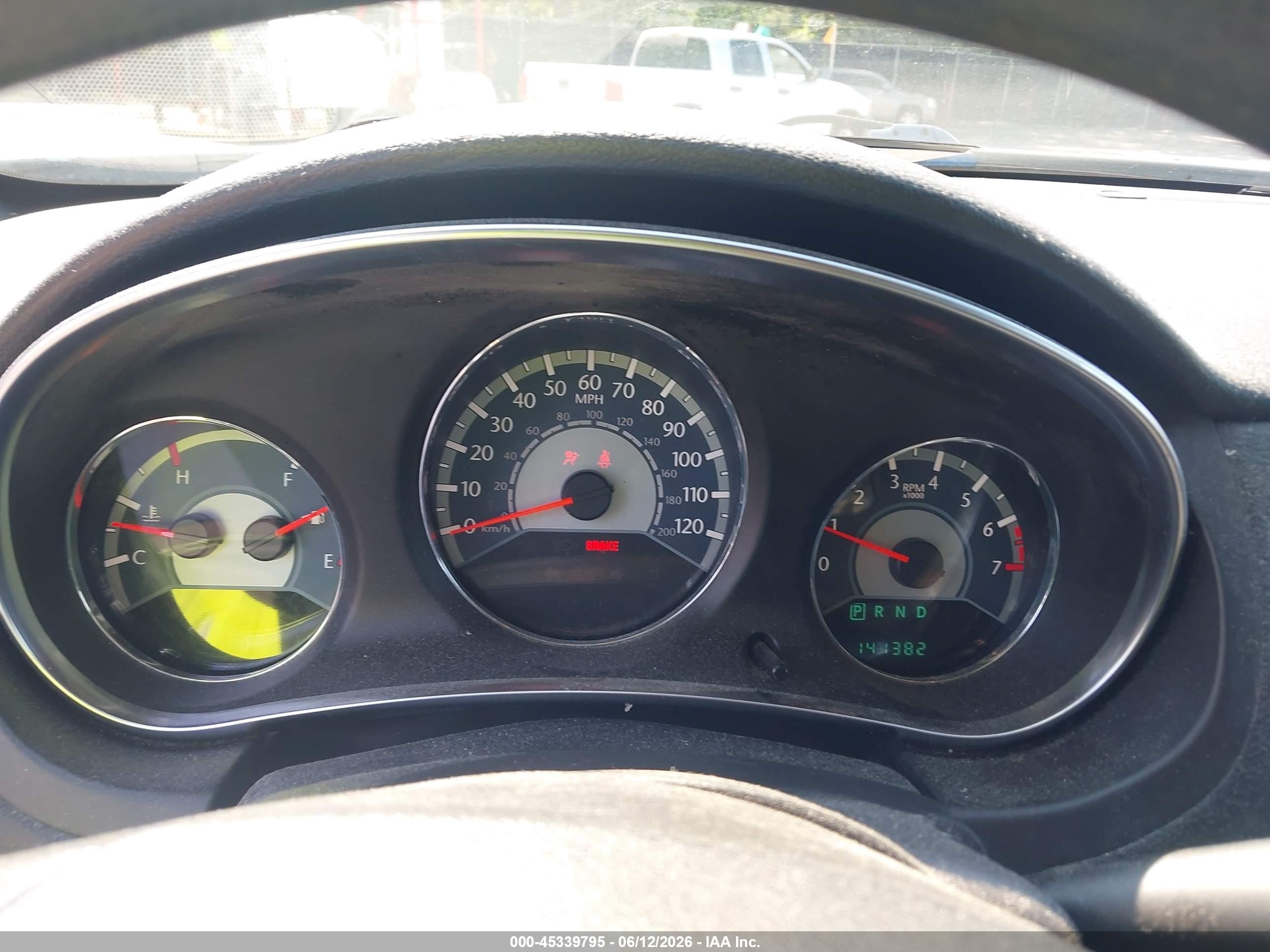 2014 Chrysler 200 Lx White vin: 1C3CCBAB1EN209973
