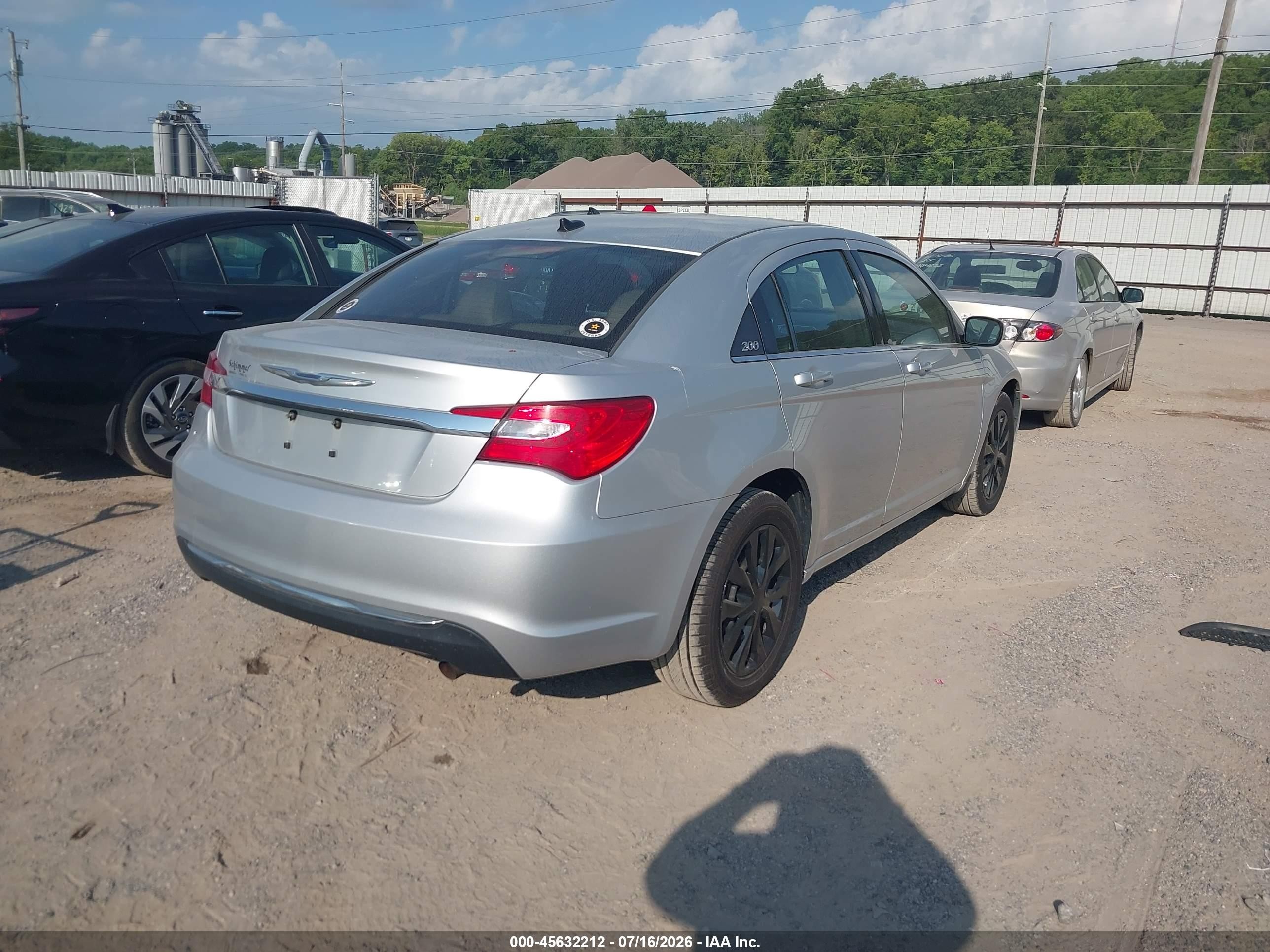 2012 Chrysler 200 Lx Silver vin: 1C3CCBAB2CN138957
