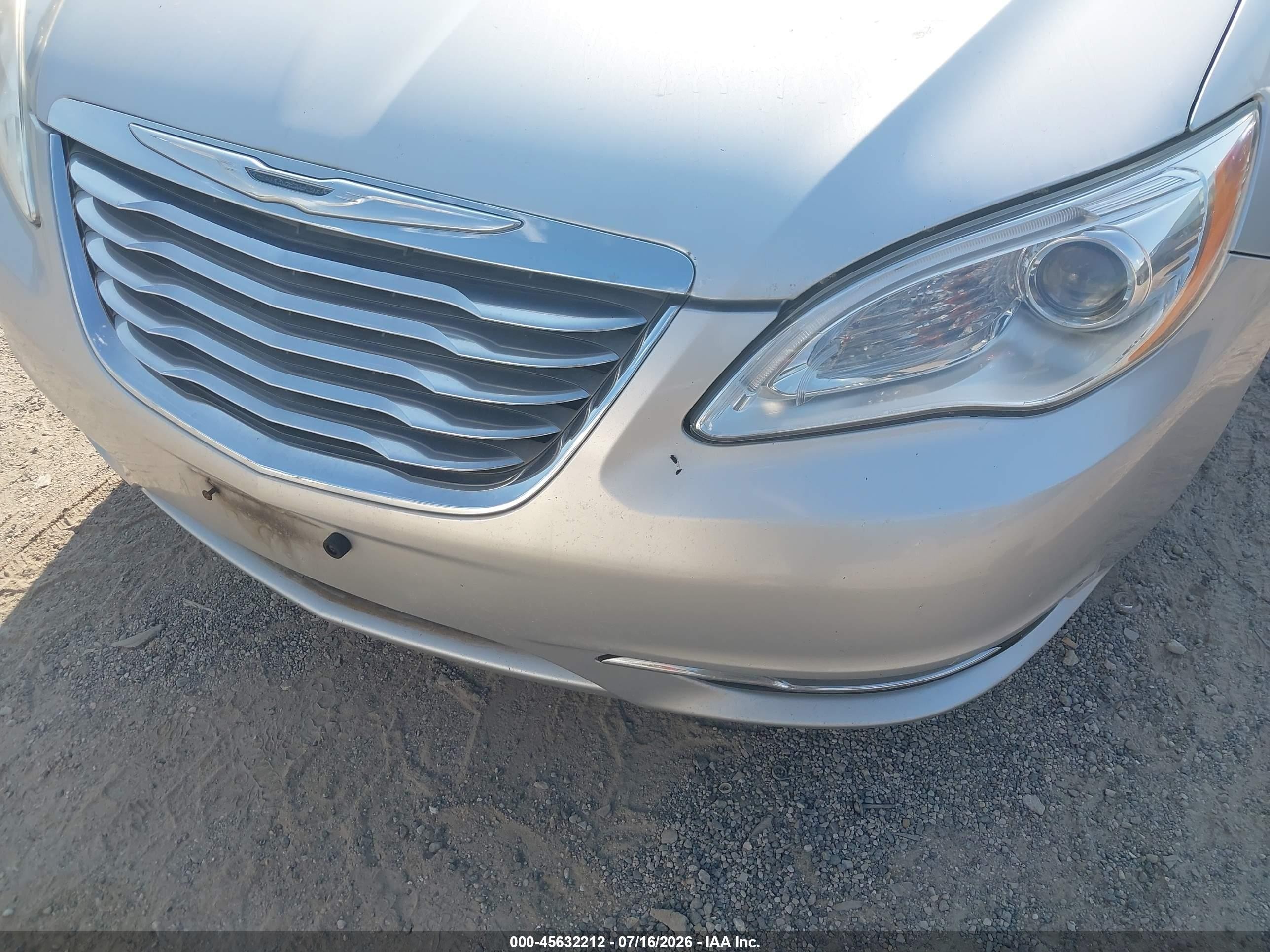 2012 Chrysler 200 Lx Silver vin: 1C3CCBAB2CN138957