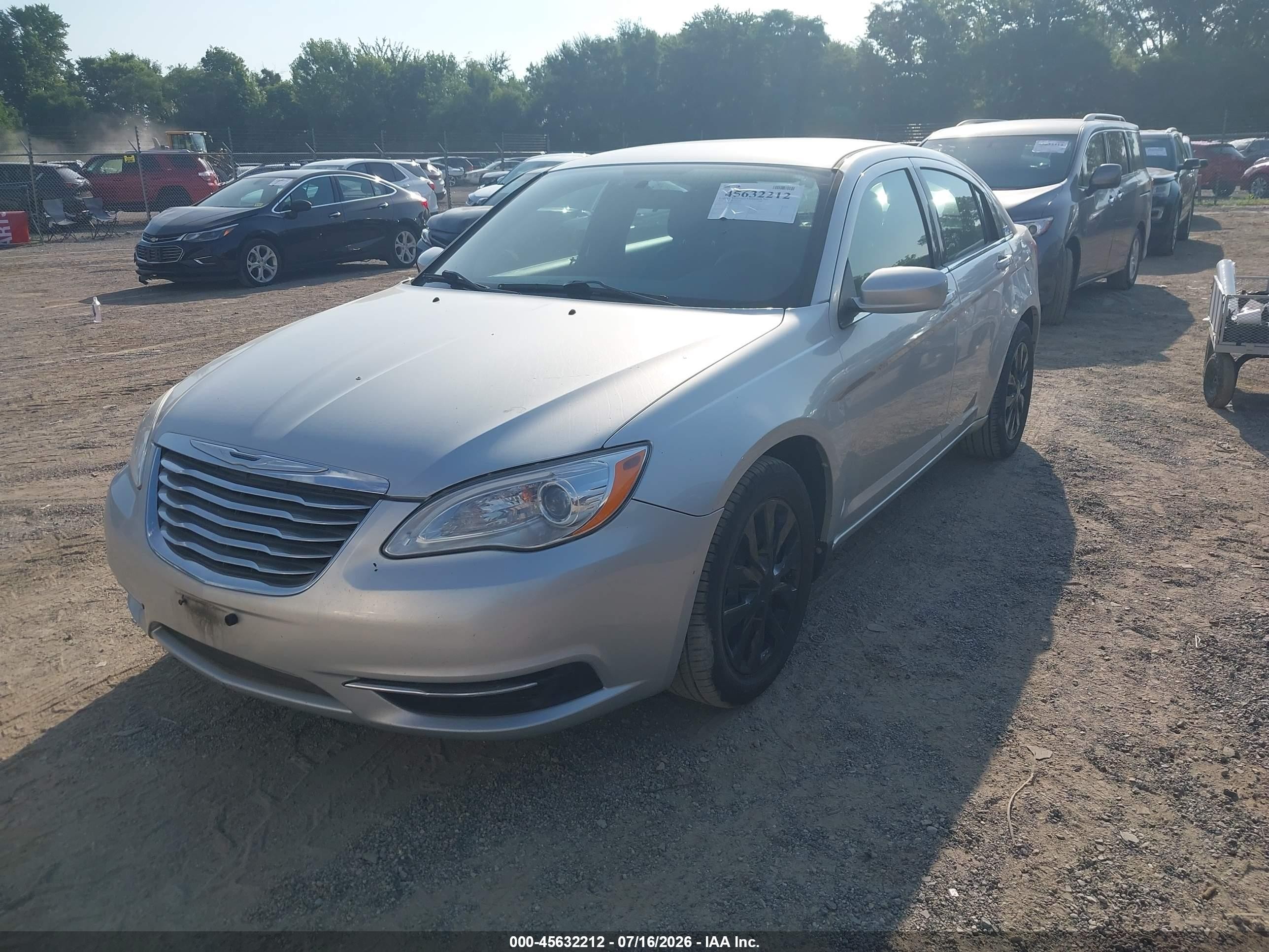 2012 Chrysler 200 Lx Silver vin: 1C3CCBAB2CN138957