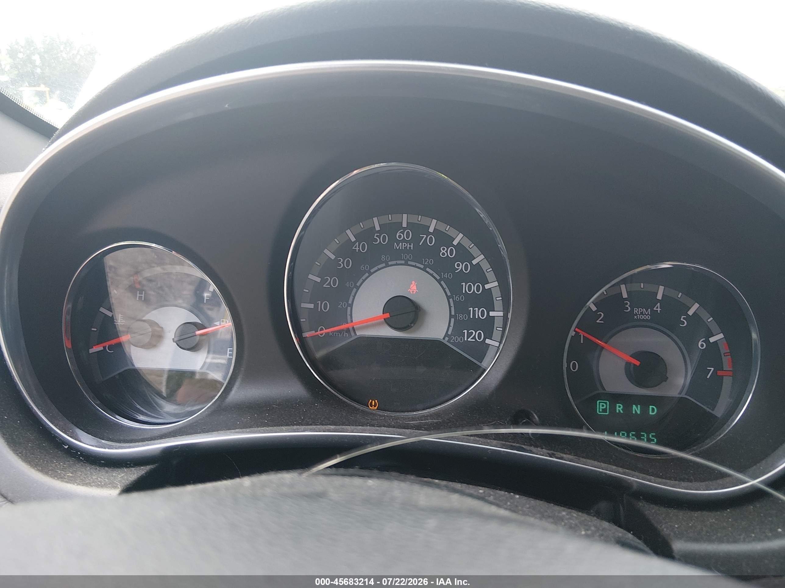 2012 Chrysler 200 Lx Серебряный vin: 1C3CCBAB2CN317953