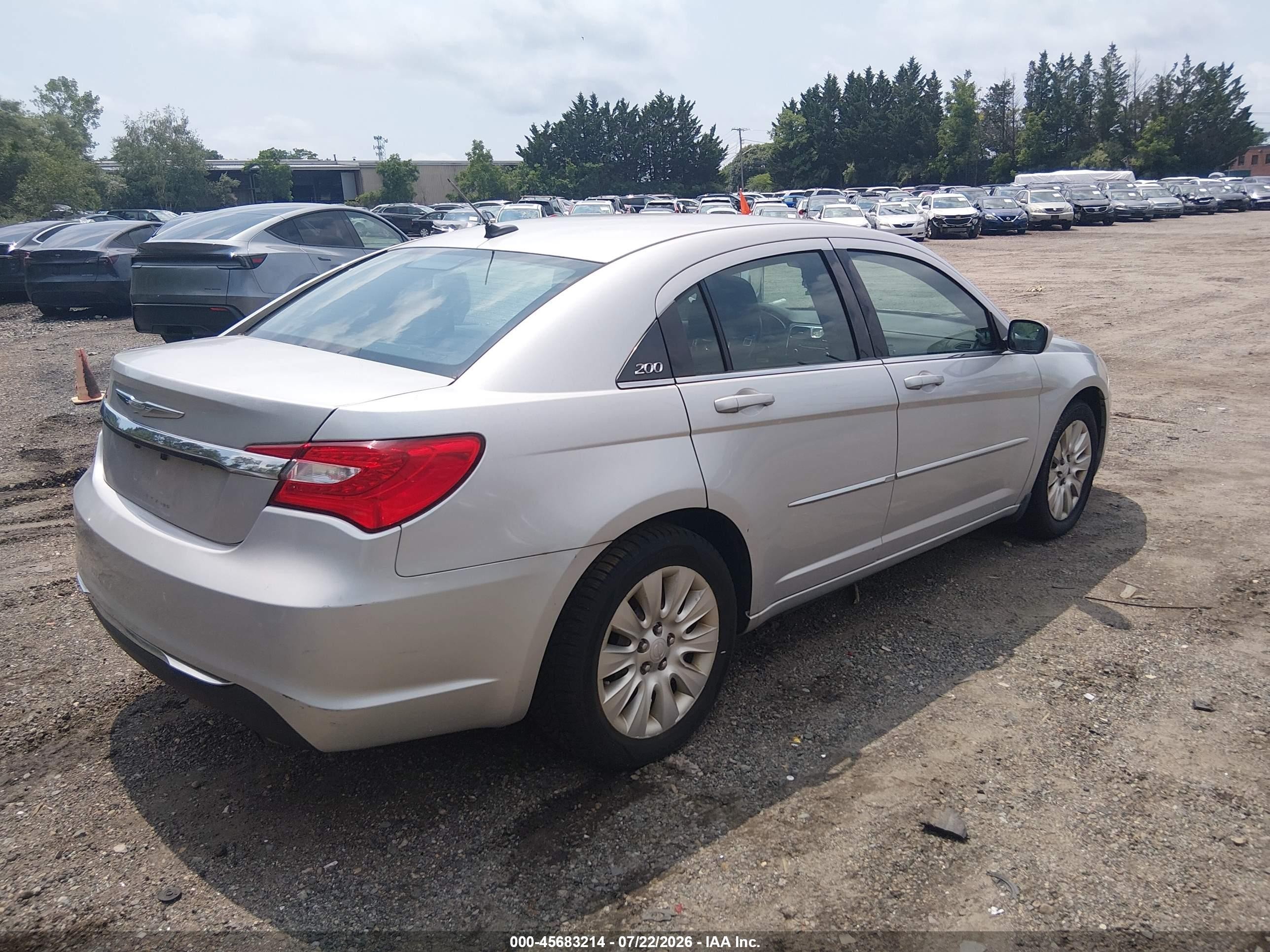 2012 Chrysler 200 Lx Серебряный vin: 1C3CCBAB2CN317953