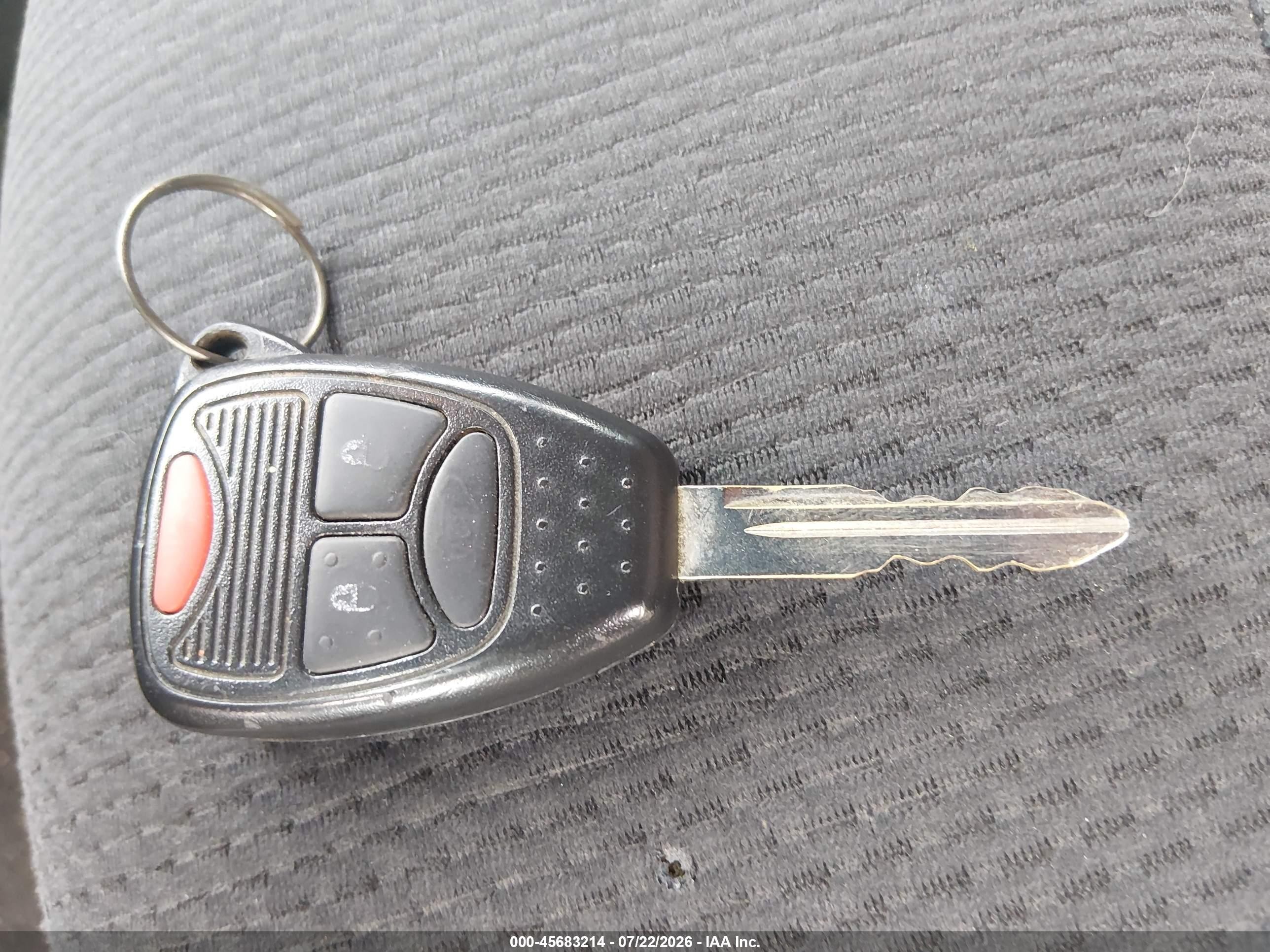 2012 Chrysler 200 Lx Серебряный vin: 1C3CCBAB2CN317953