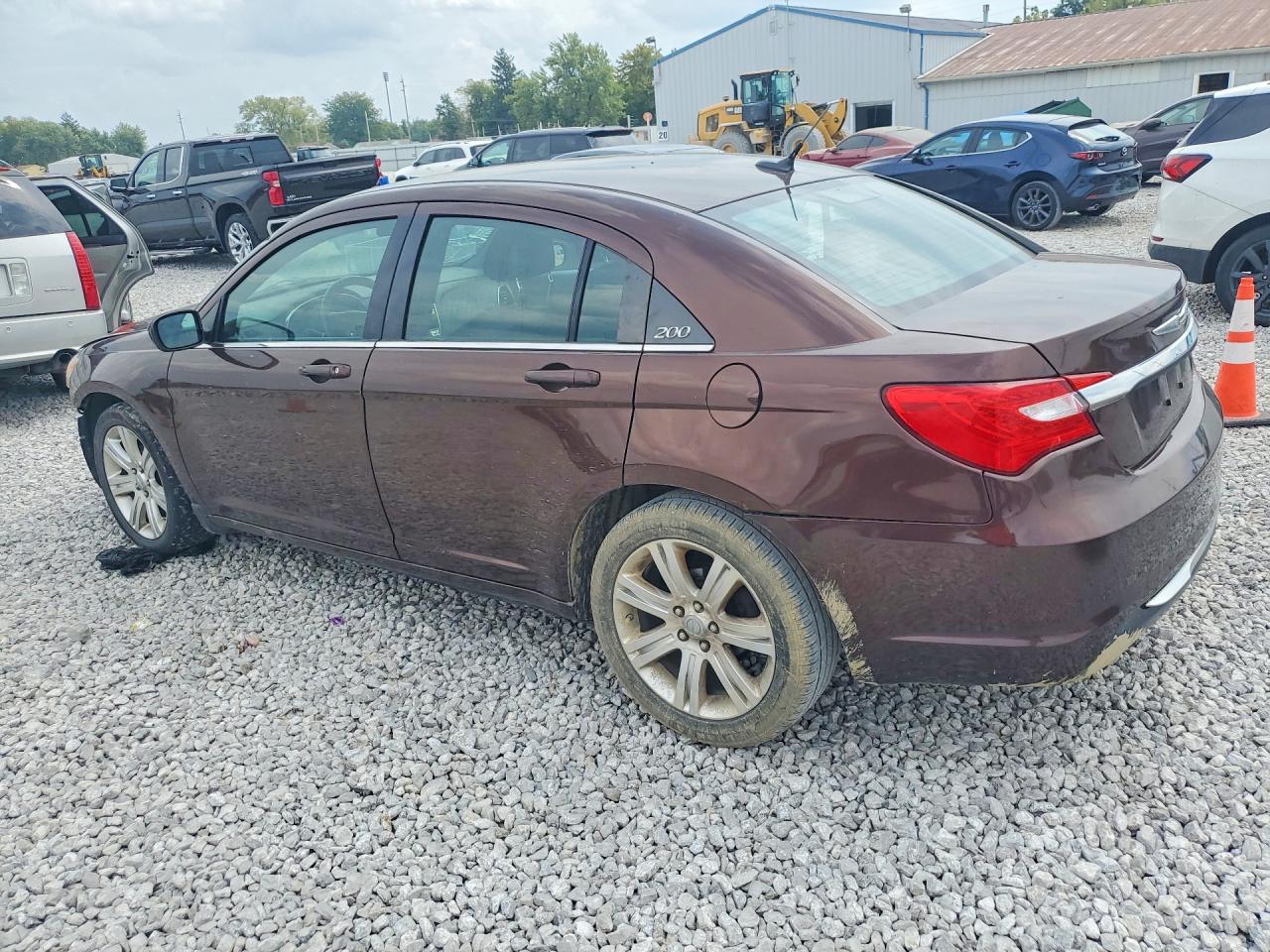 2013 Chrysler 200 Lx Brown vin: 1C3CCBAB2DN648078
