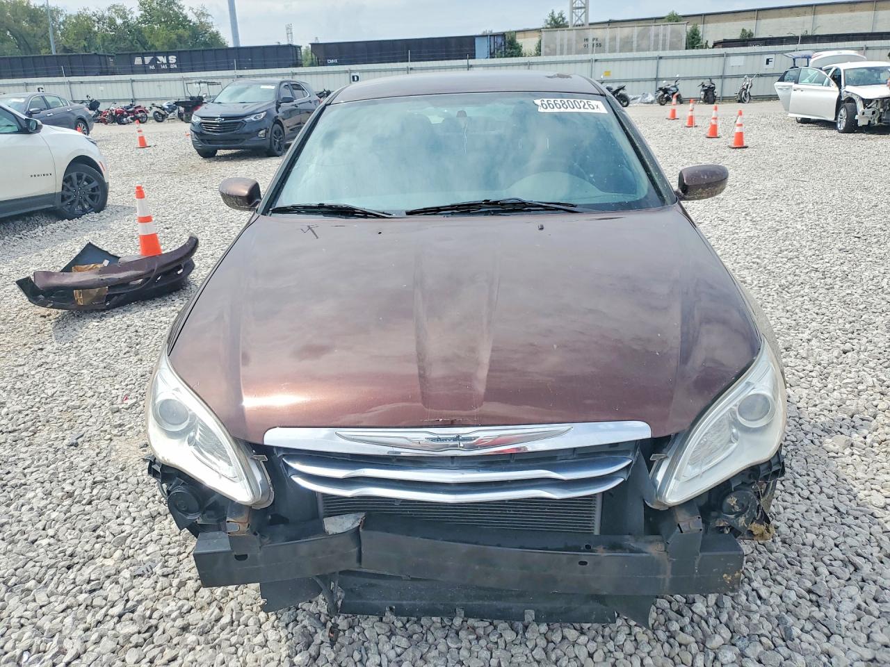 2013 Chrysler 200 Lx Brown vin: 1C3CCBAB2DN648078