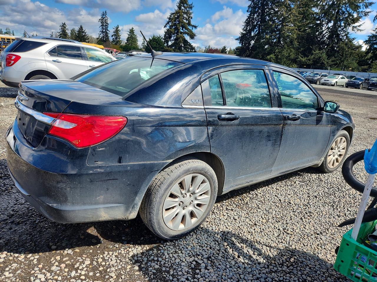 2014 Chrysler 200 Lx Black vin: 1C3CCBAB2EN125273