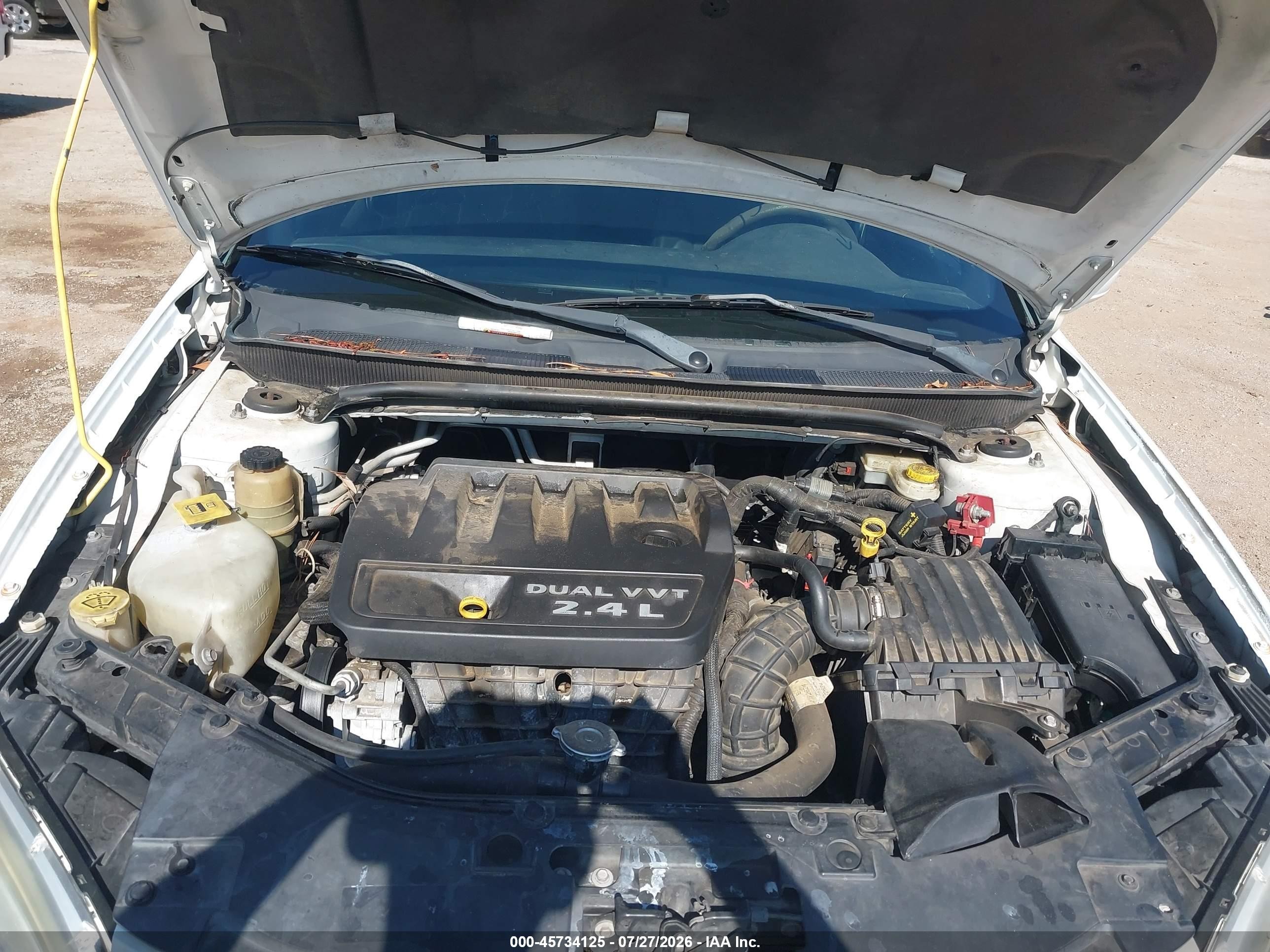 2012 Chrysler 200 Lx Белый vin: 1C3CCBAB3CN104803