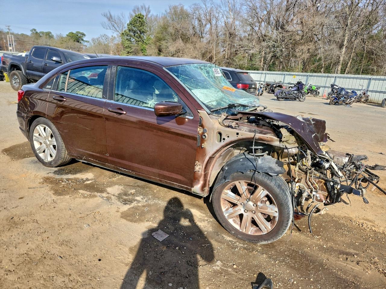 2013 Chrysler 200 Lx Brown vin: 1C3CCBAB3DN660305