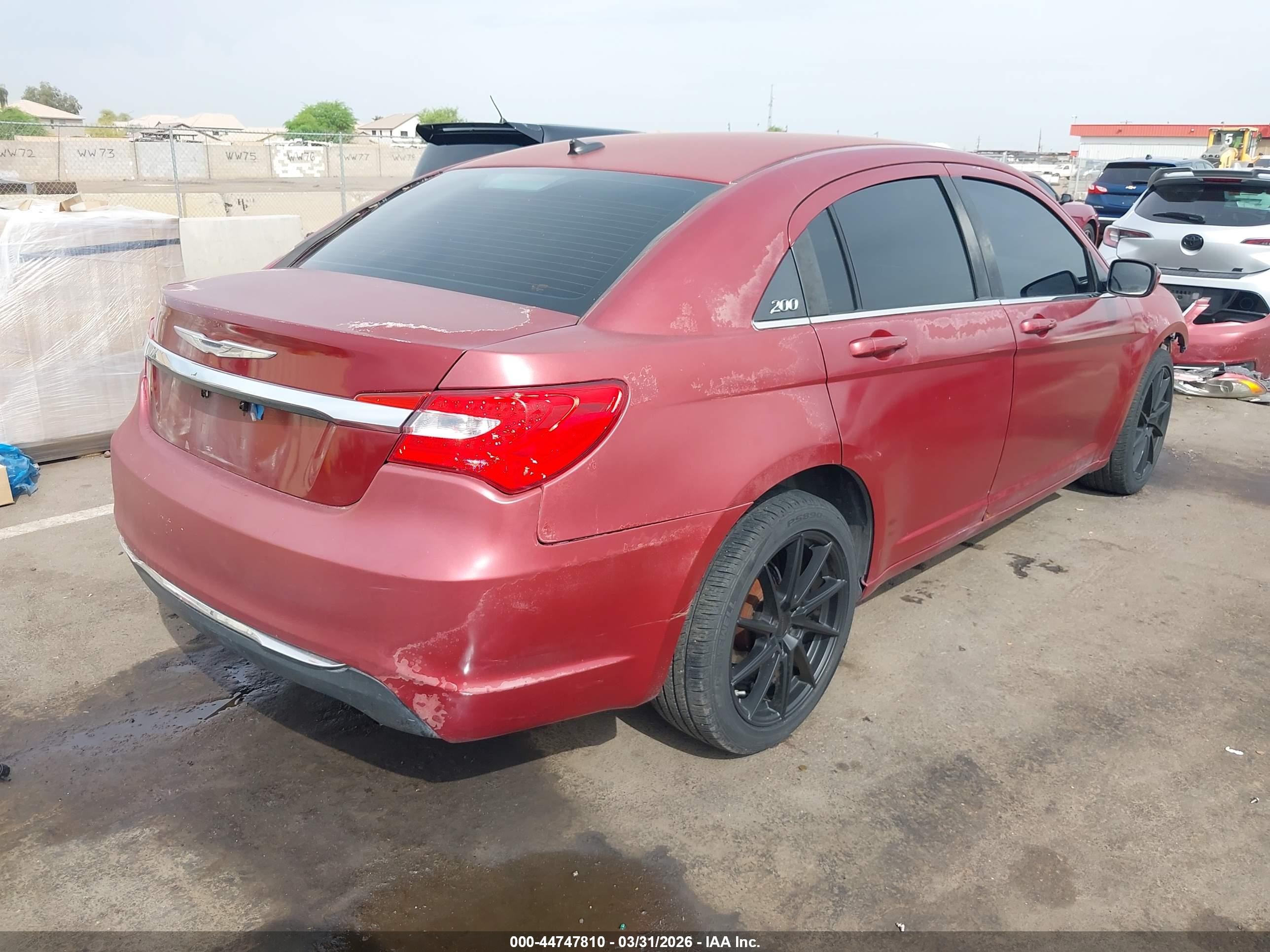 2013 Chrysler 200 Lx Red vin: 1C3CCBAB3DN671465