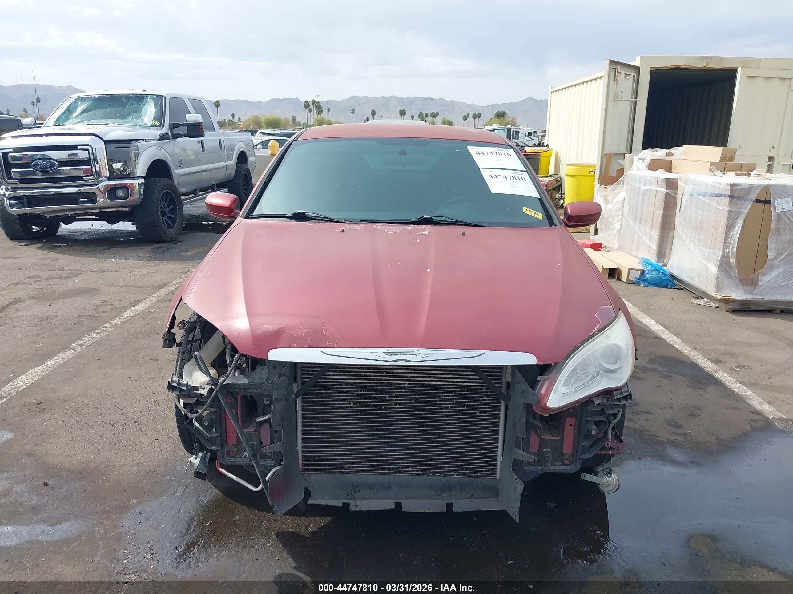 2013 Chrysler 200 Lx Red vin: 1C3CCBAB3DN671465