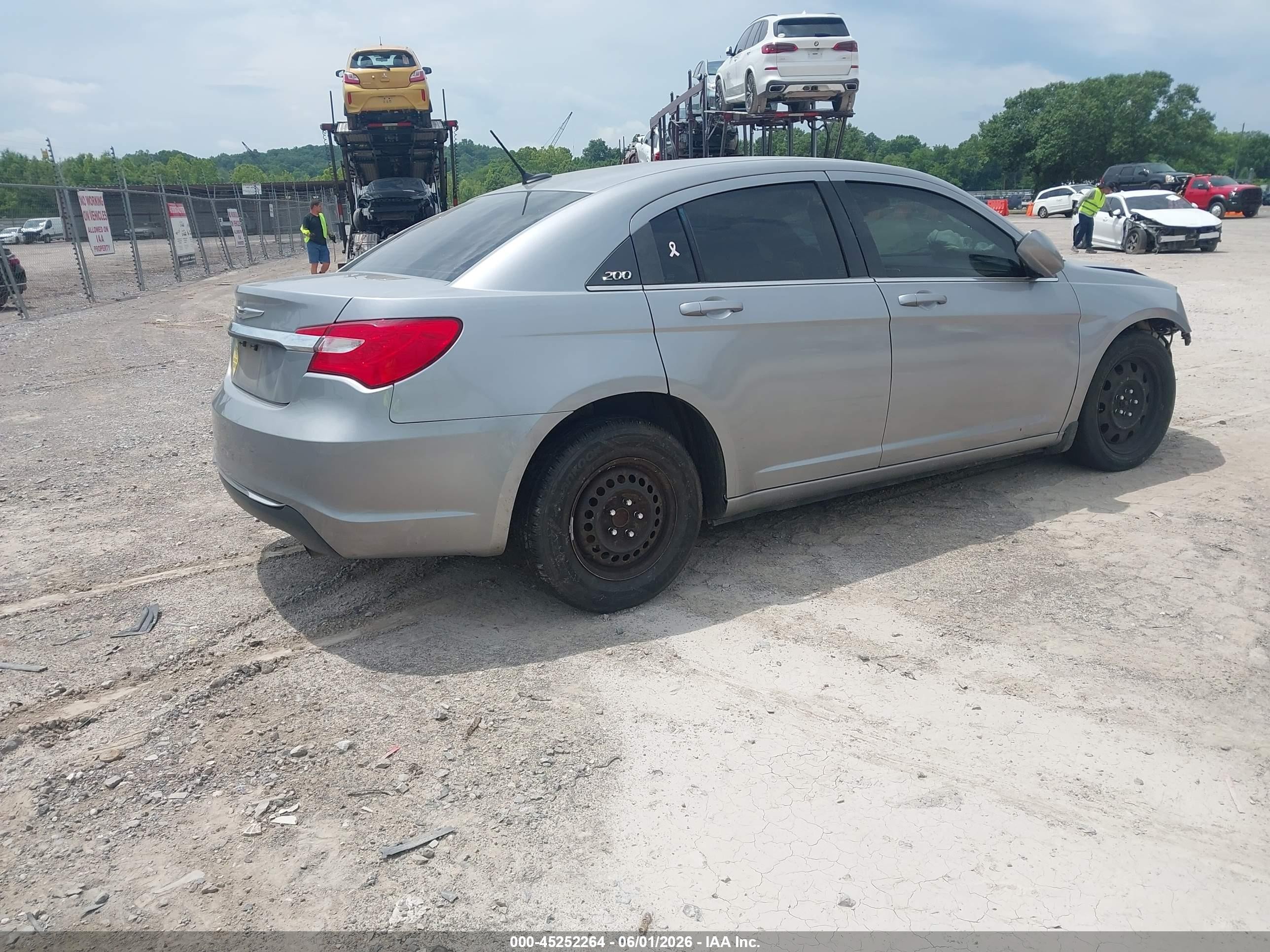2014 Chrysler 200 Lx Silver vin: 1C3CCBAB3EN204564