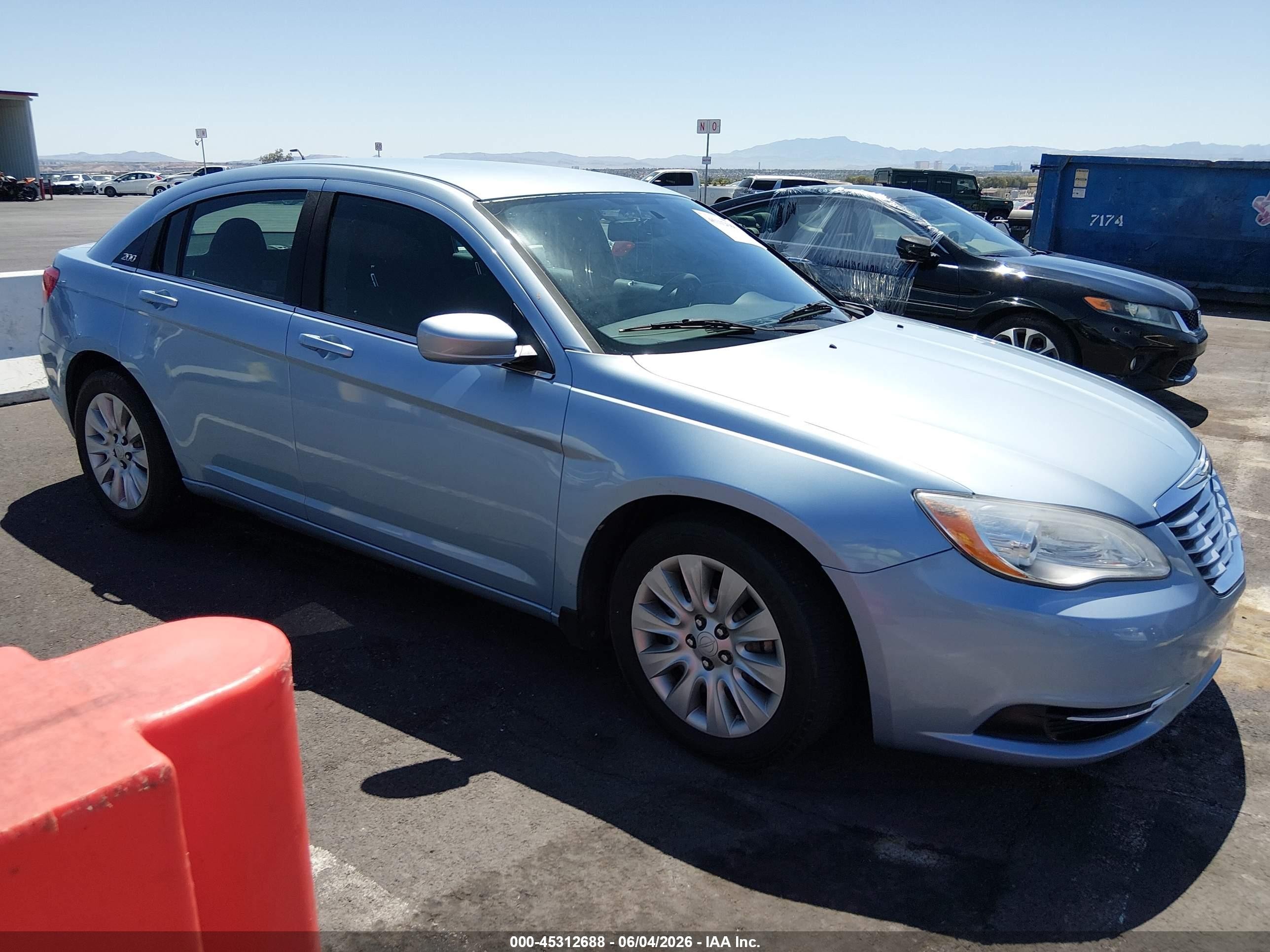 2013 Chrysler 200 Lx Blue vin: 1C3CCBAB4DN620802