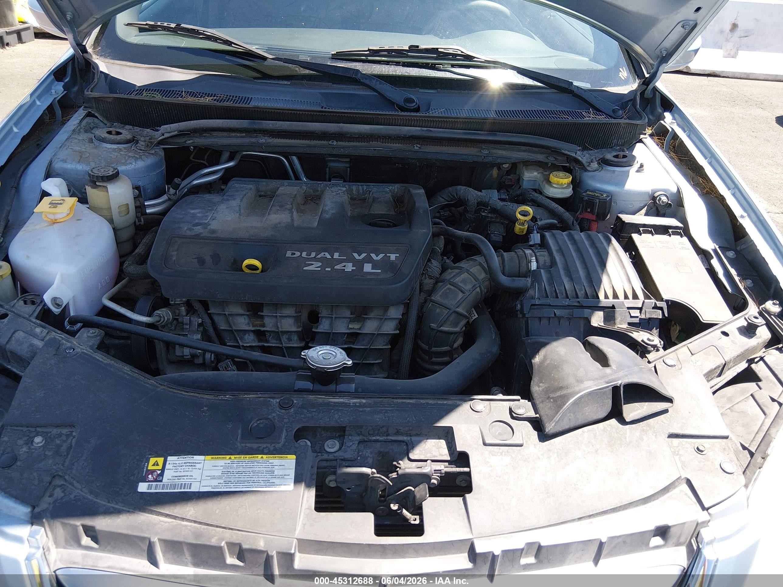 2013 Chrysler 200 Lx Blue vin: 1C3CCBAB4DN620802