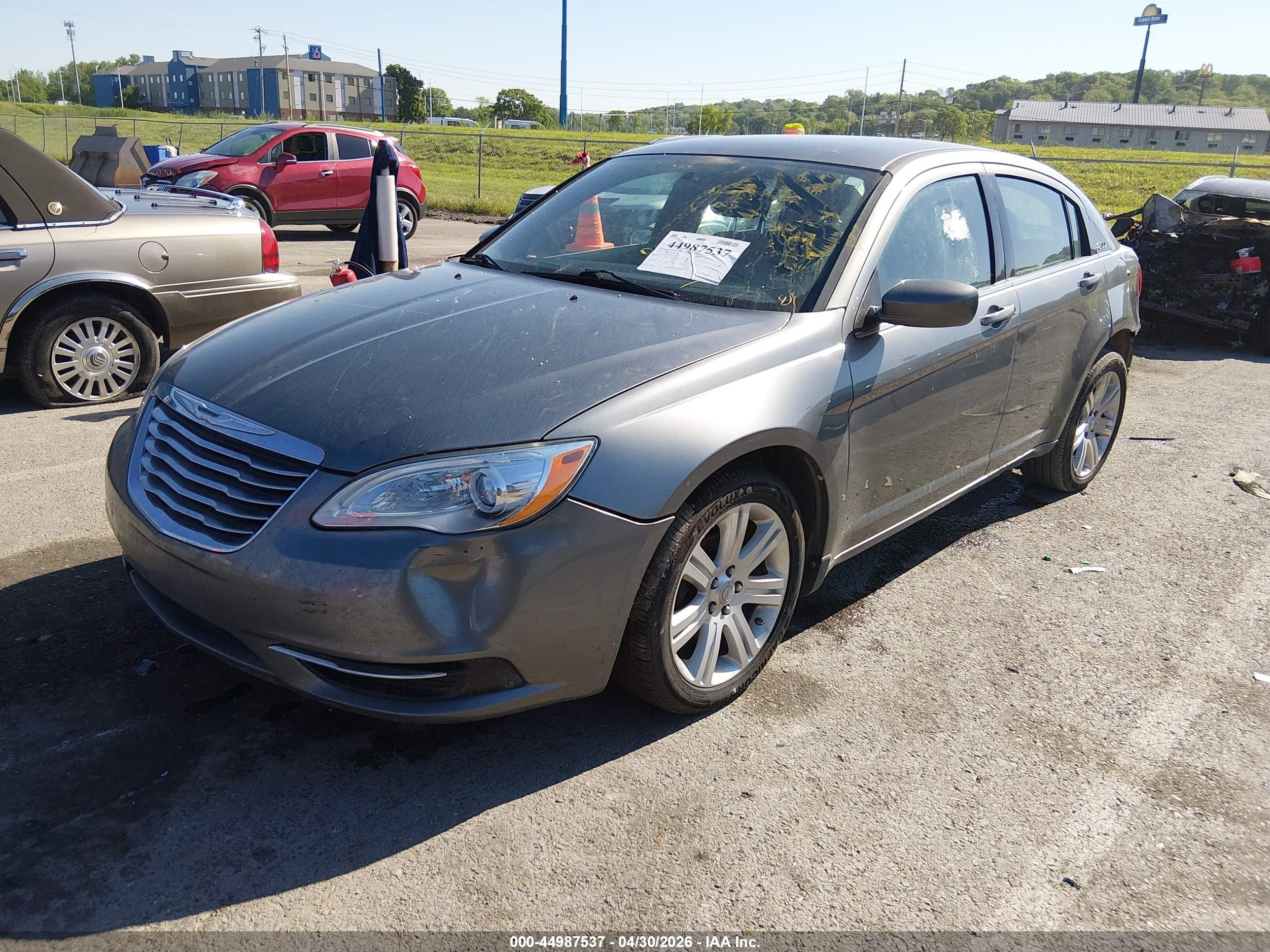 2013 Chrysler 200 Lx Gray vin: 1C3CCBAB4DN671118