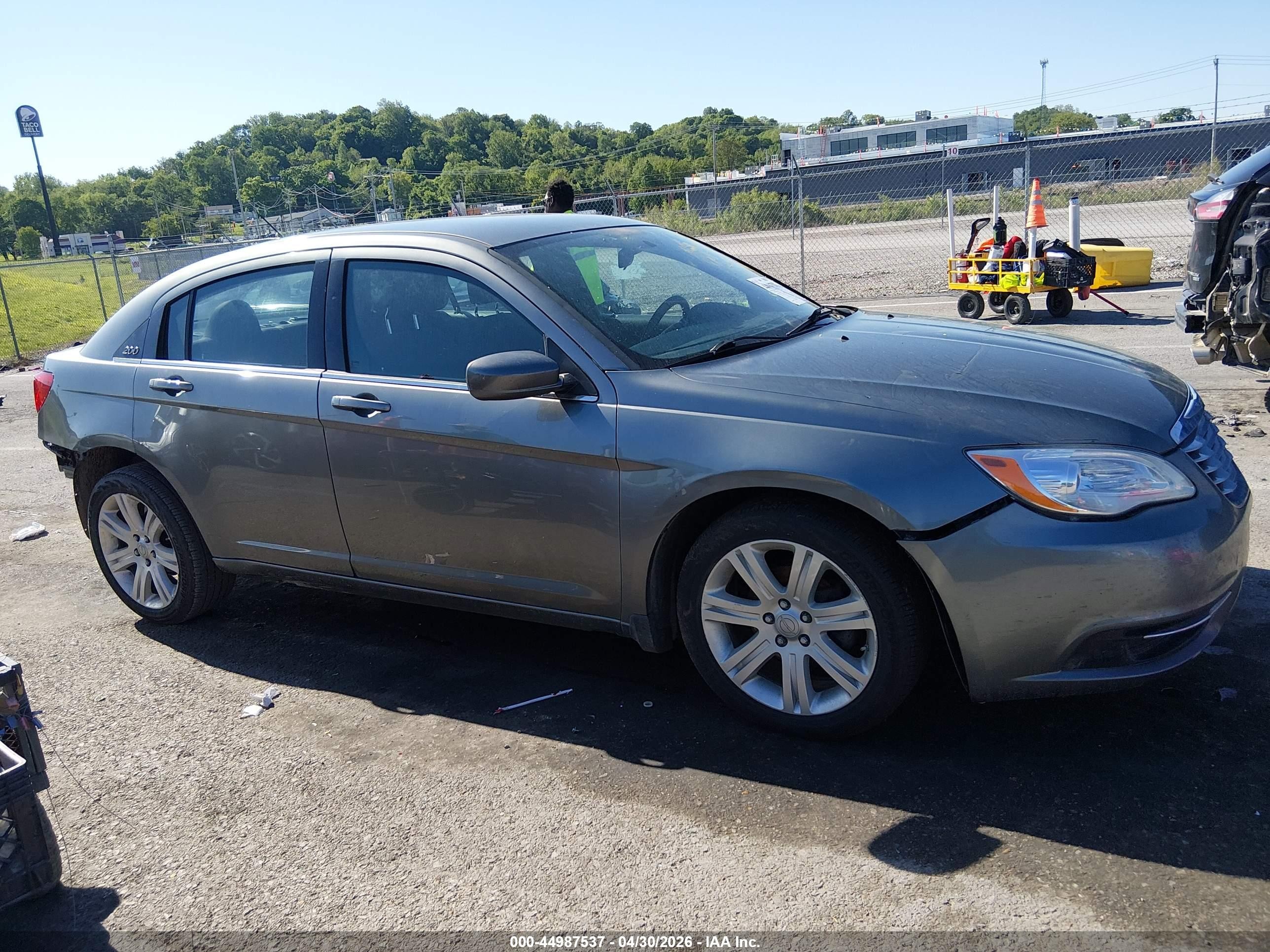 2013 Chrysler 200 Lx Gray vin: 1C3CCBAB4DN671118