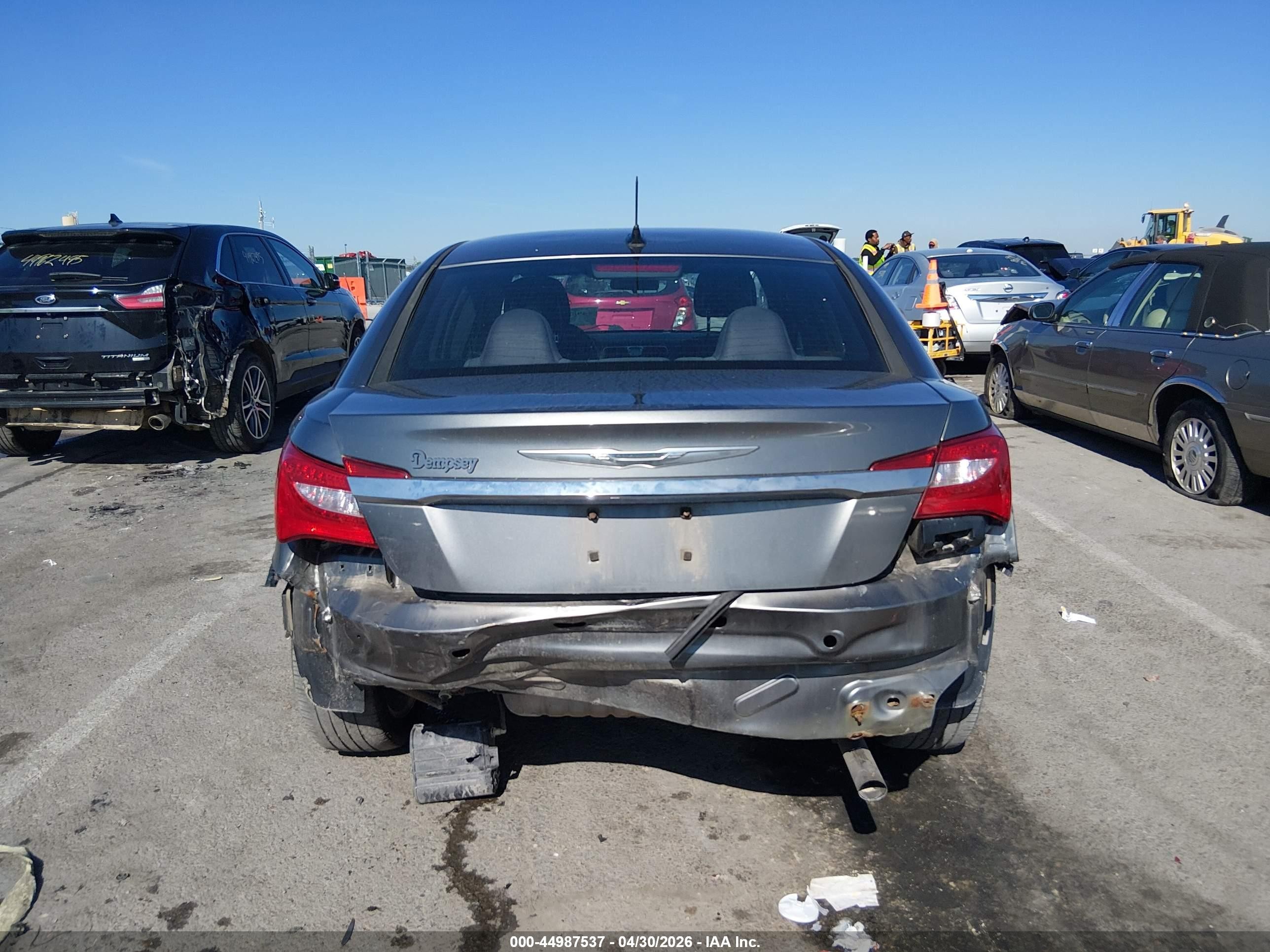 2013 Chrysler 200 Lx Gray vin: 1C3CCBAB4DN671118