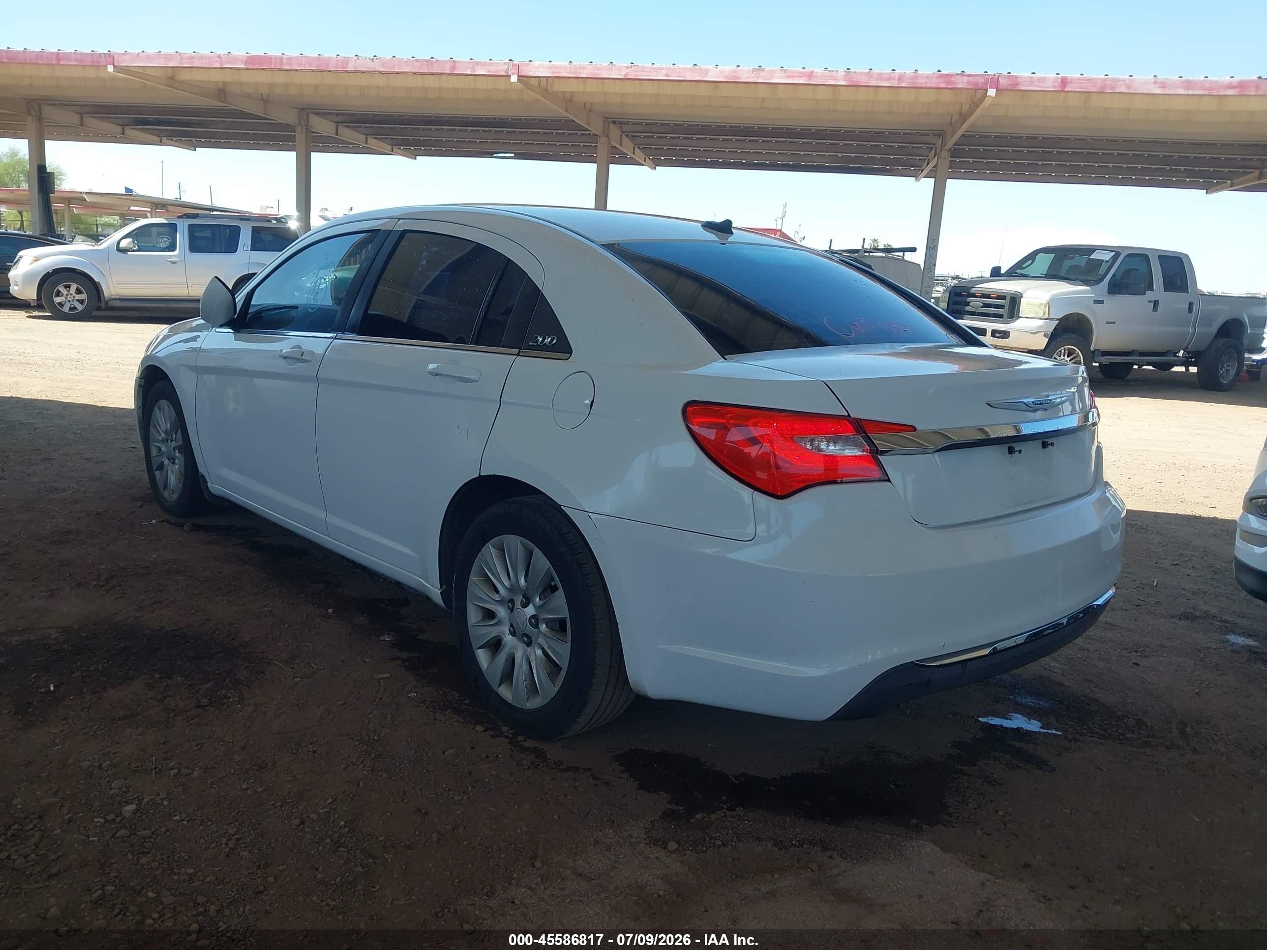 2014 Chrysler 200 Lx Белый vin: 1C3CCBAB4EN170389