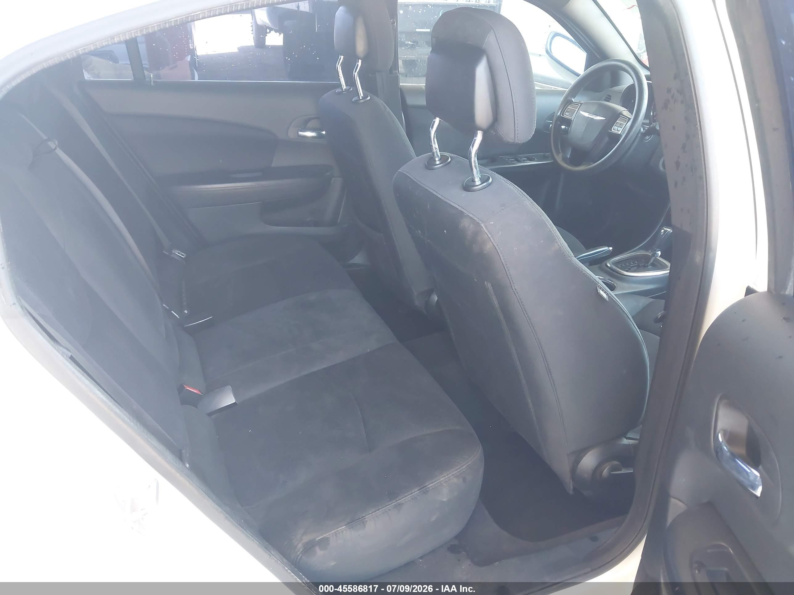 2014 Chrysler 200 Lx Белый vin: 1C3CCBAB4EN170389