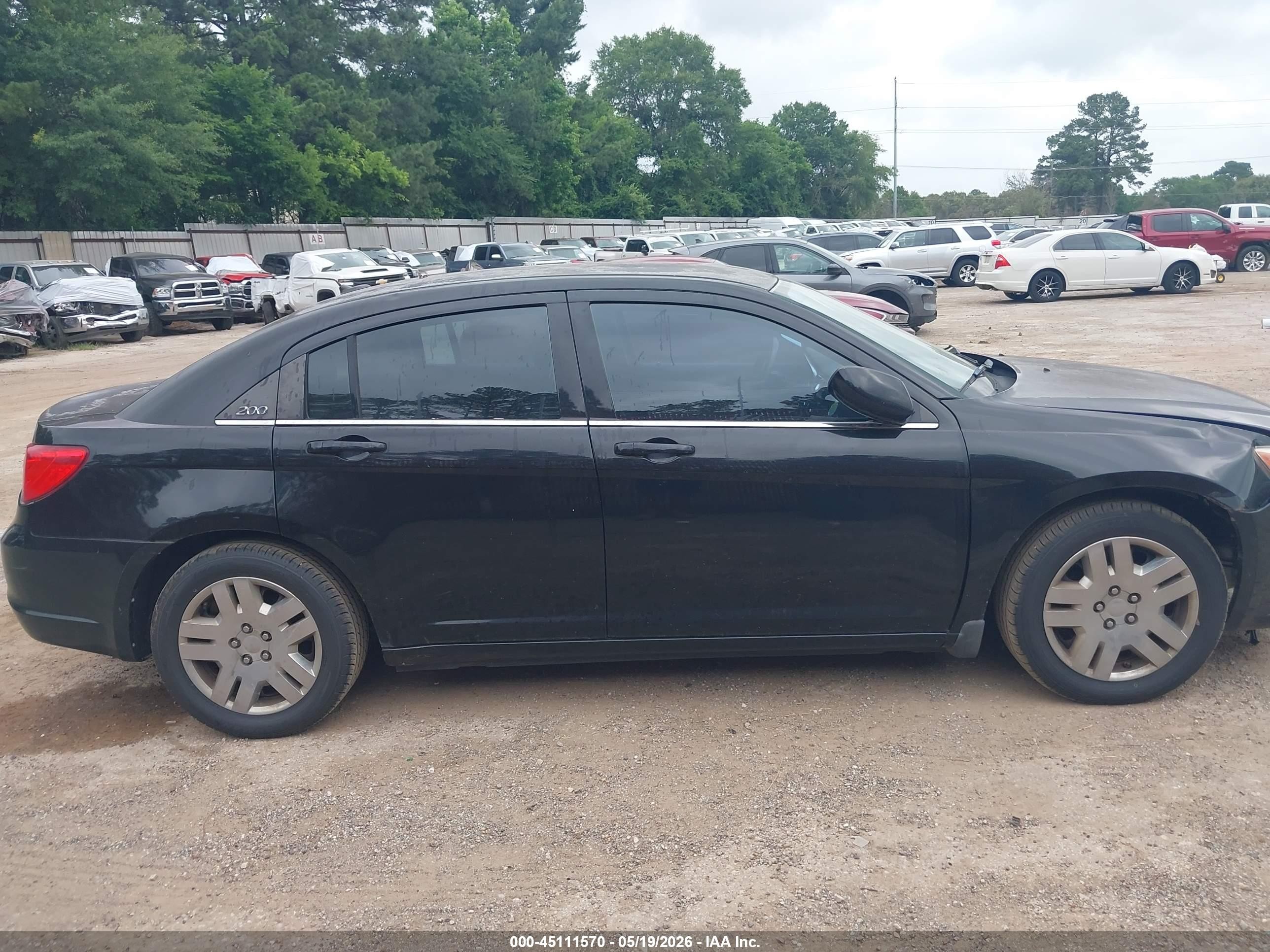 2012 Chrysler 200 Lx Черный vin: 1C3CCBAB5CN105239