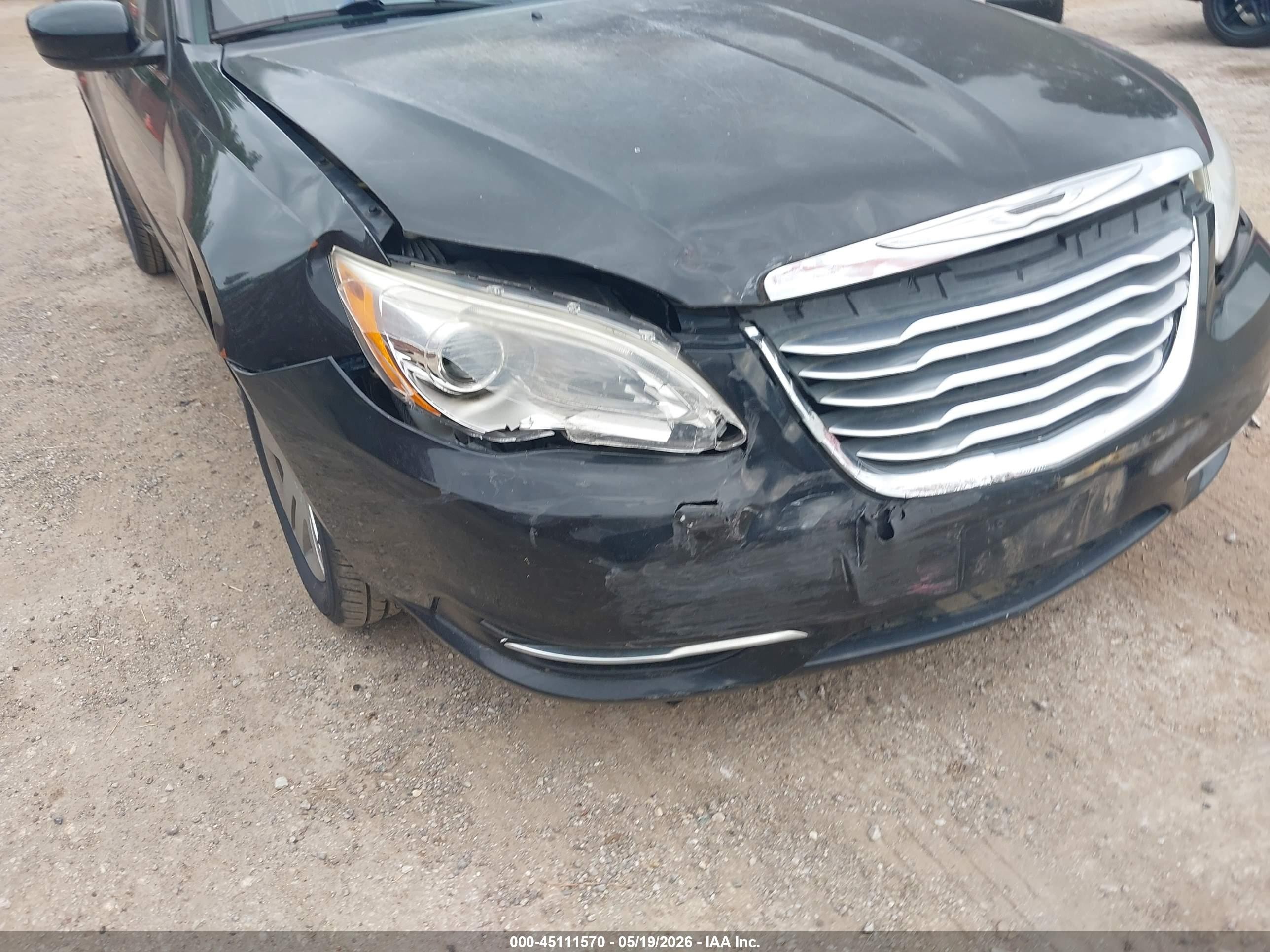 2012 Chrysler 200 Lx Черный vin: 1C3CCBAB5CN105239