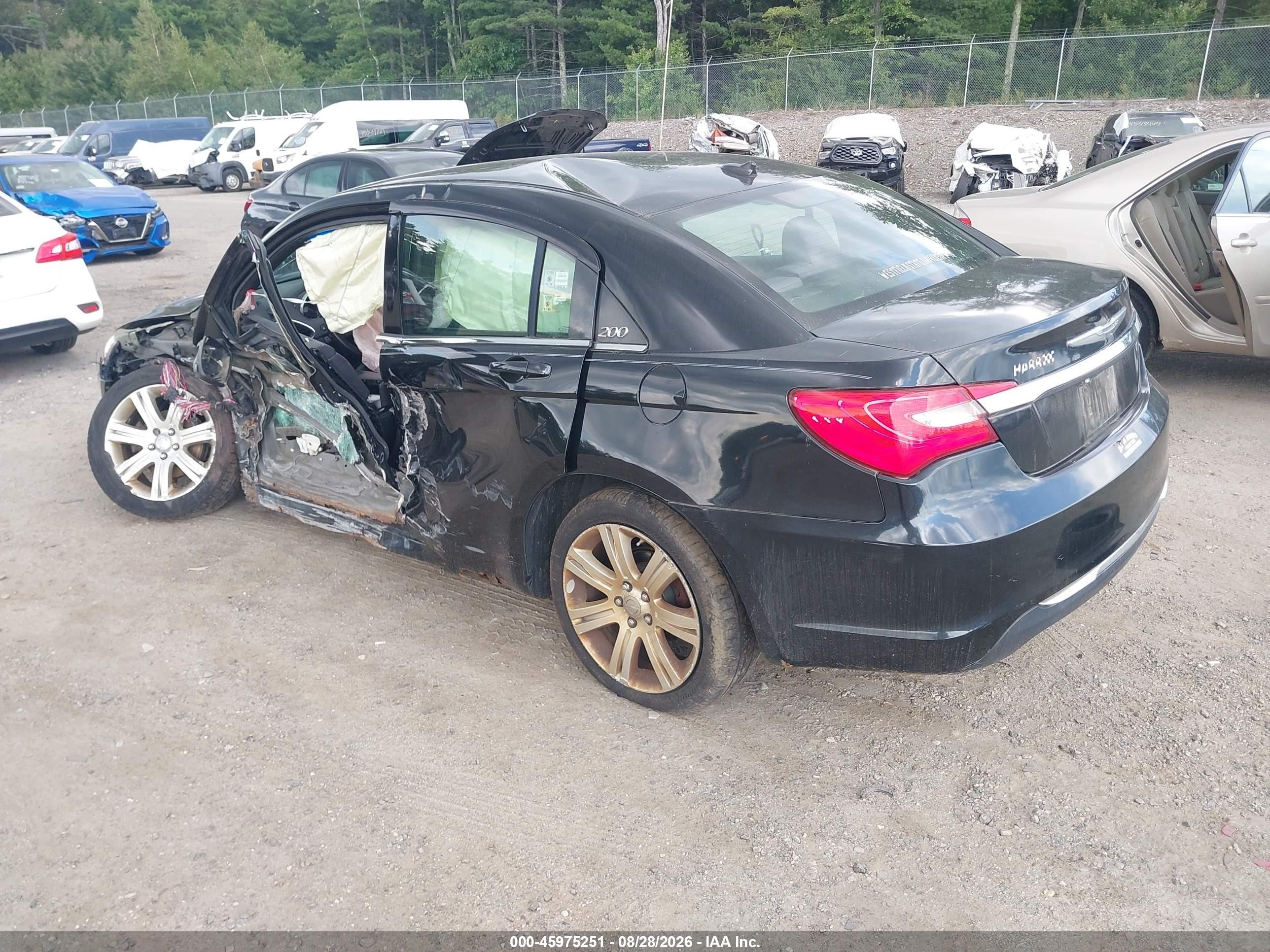 2013 Chrysler 200 Lx Black vin: 1C3CCBAB5DN639813