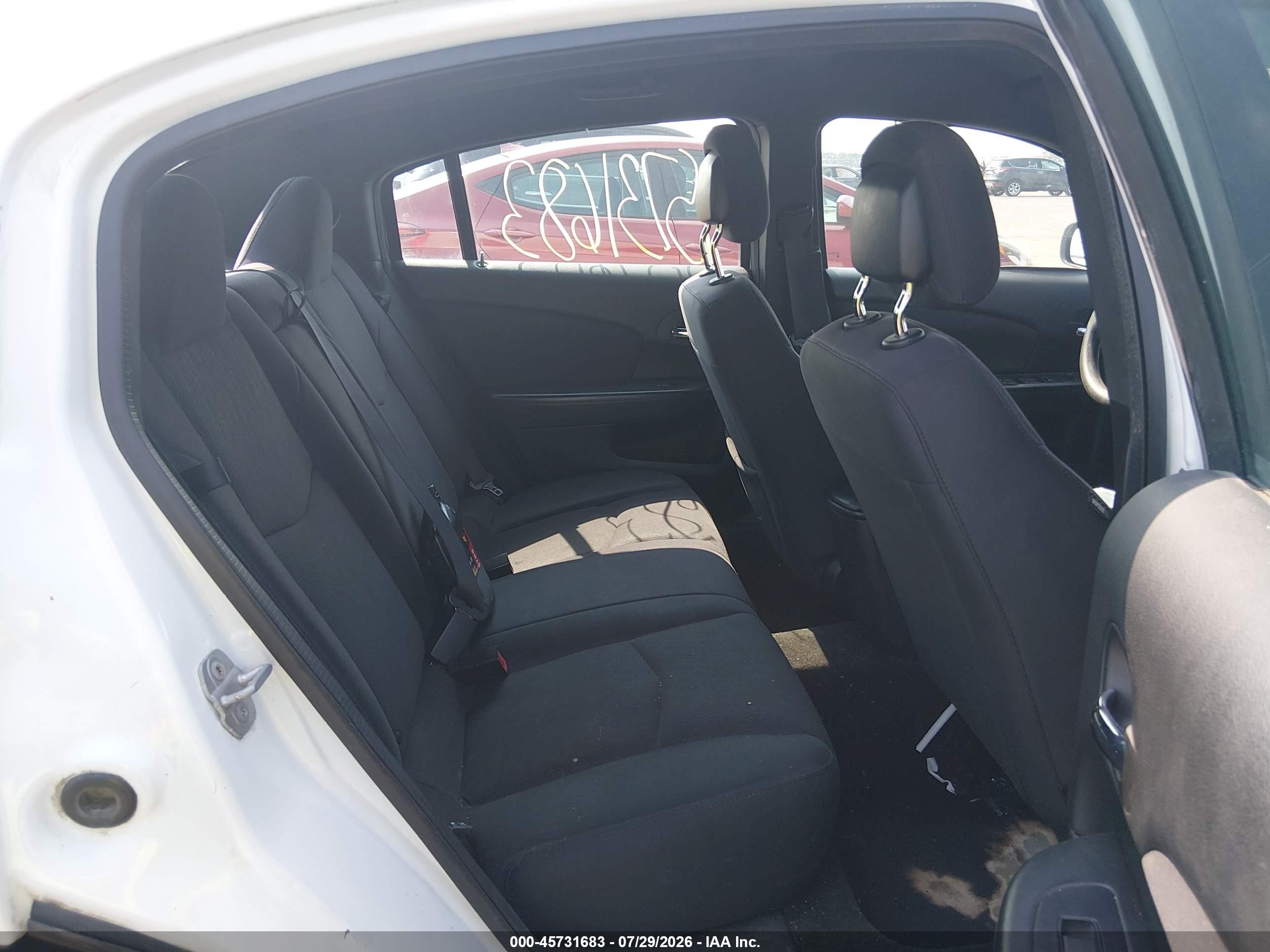 2013 Chrysler 200 Lx White vin: 1C3CCBAB5DN686887
