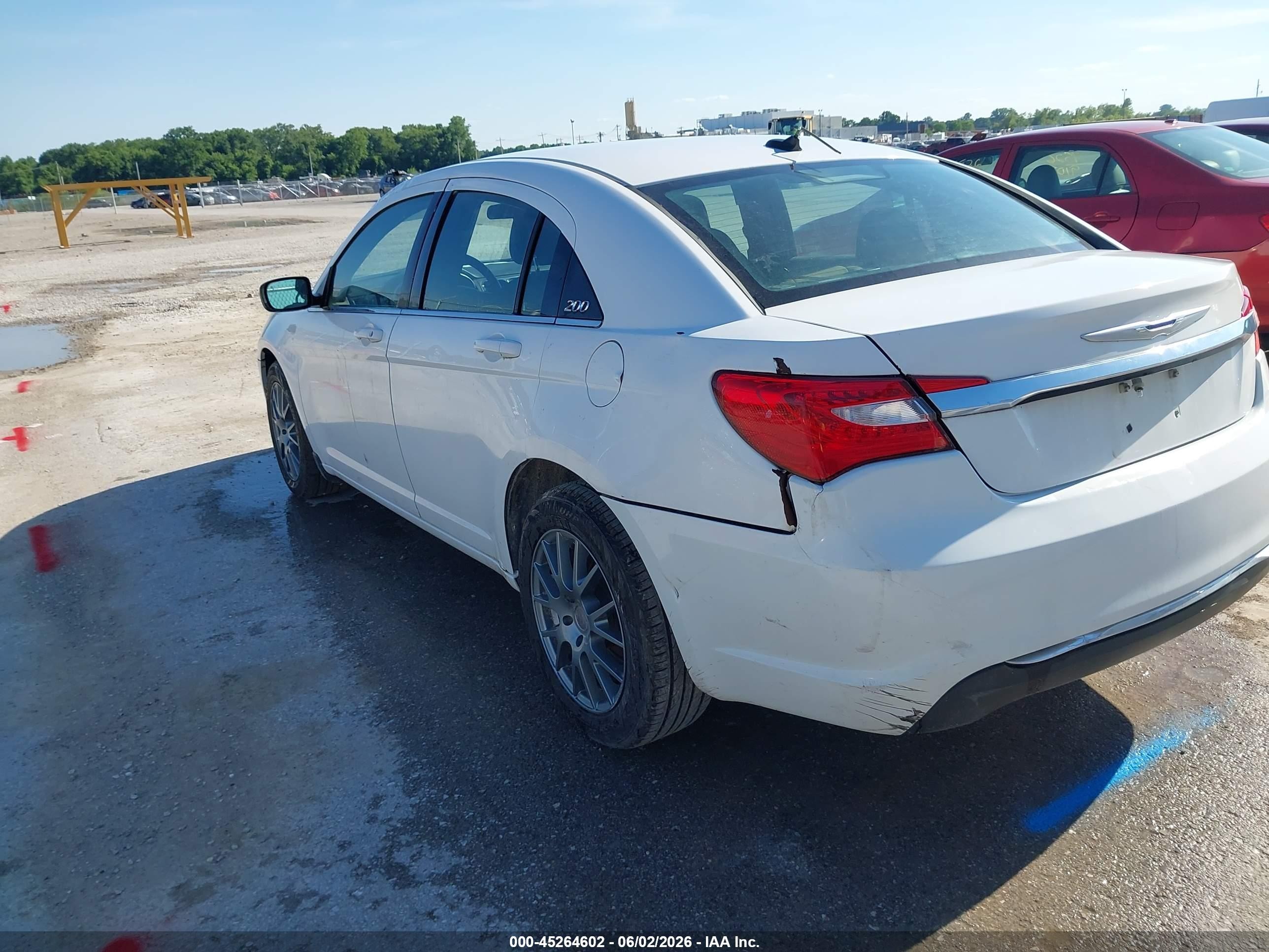 2012 Chrysler 200 Lx White vin: 1C3CCBAB6CN117528