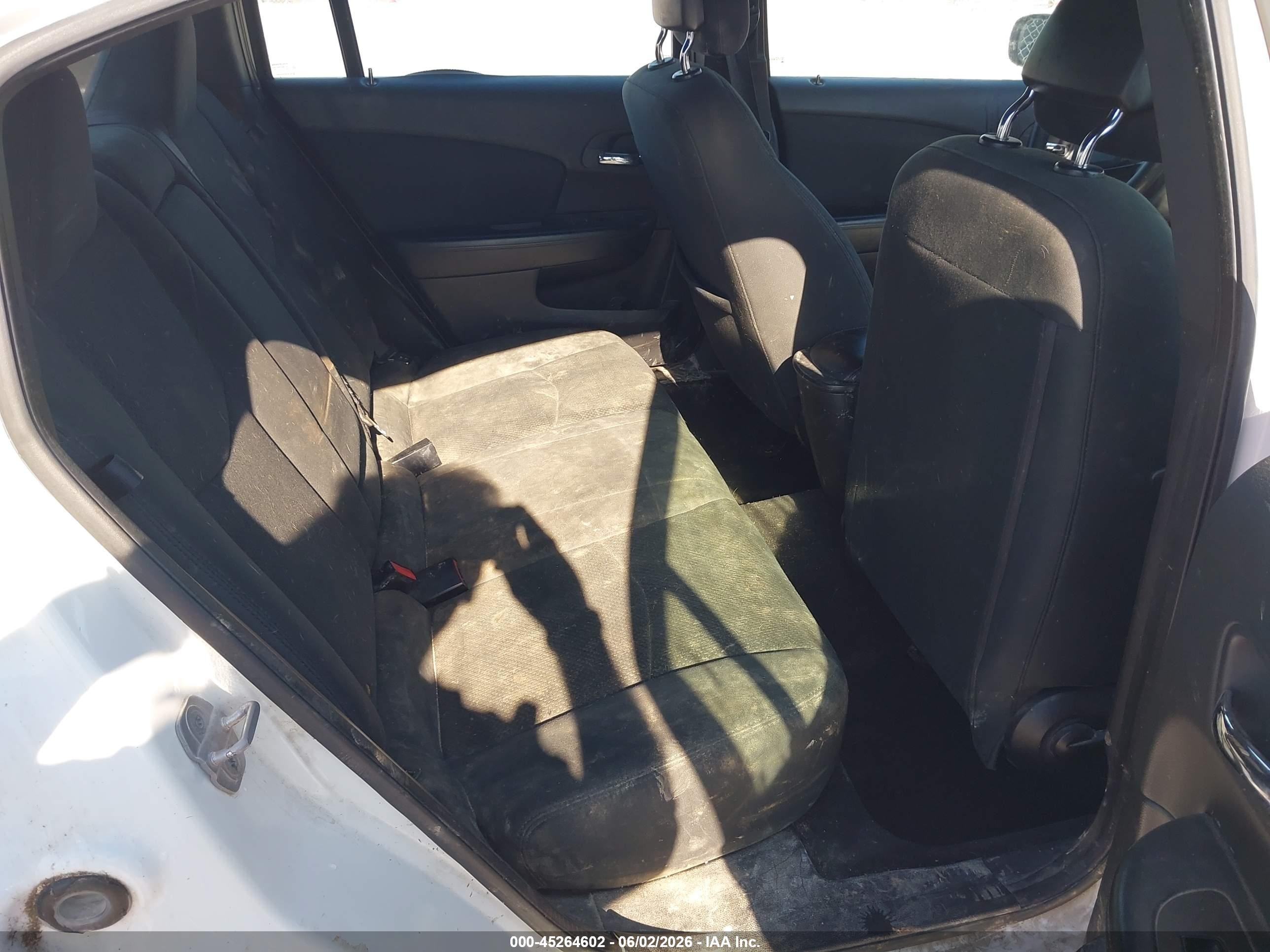 2012 Chrysler 200 Lx White vin: 1C3CCBAB6CN117528