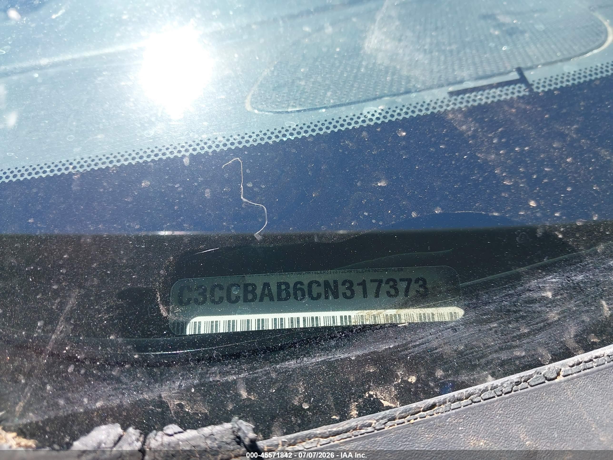 2012 Chrysler 200 Lx Серебряный vin: 1C3CCBAB6CN317373