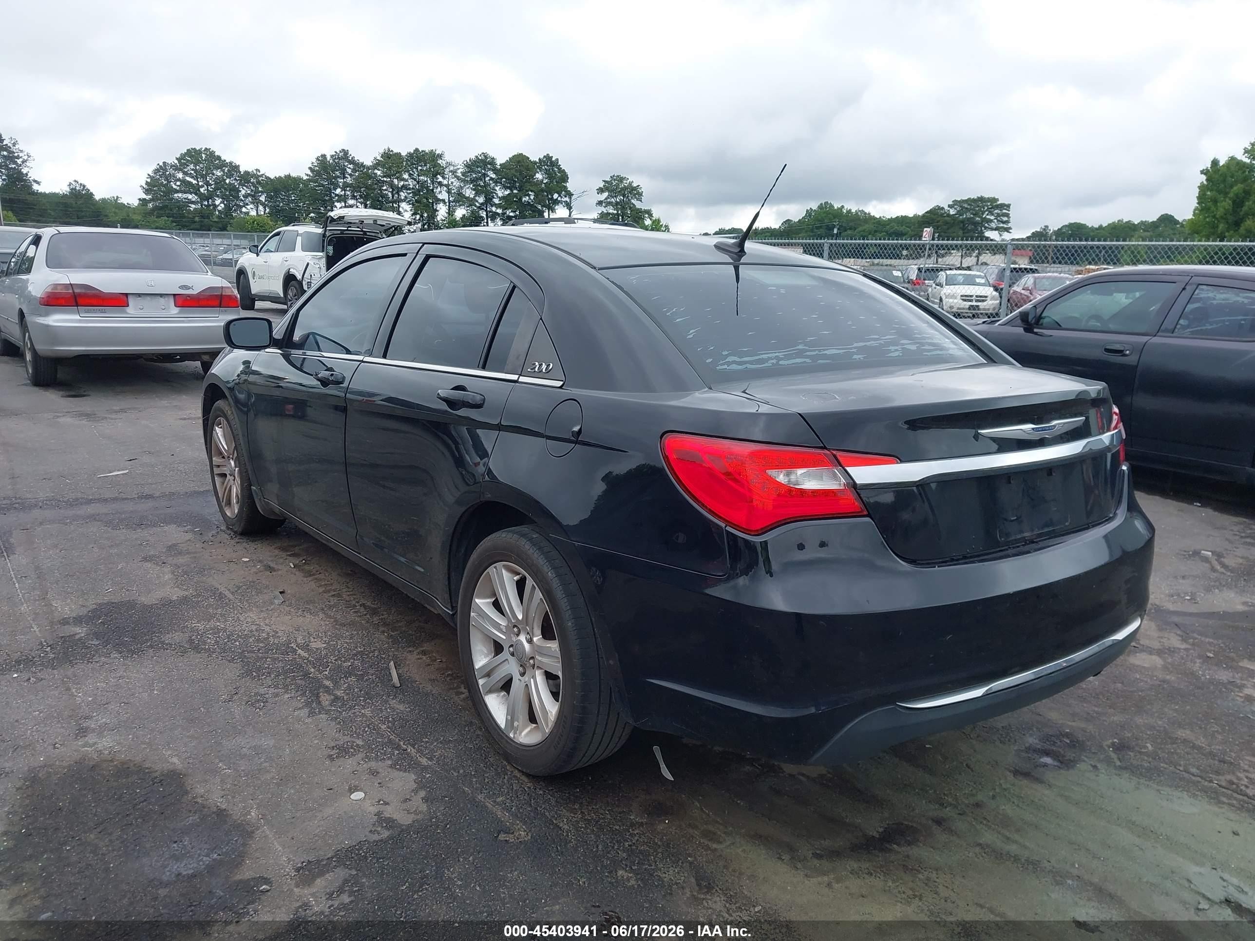 2013 Chrysler 200 Lx Black vin: 1C3CCBAB6DN764769