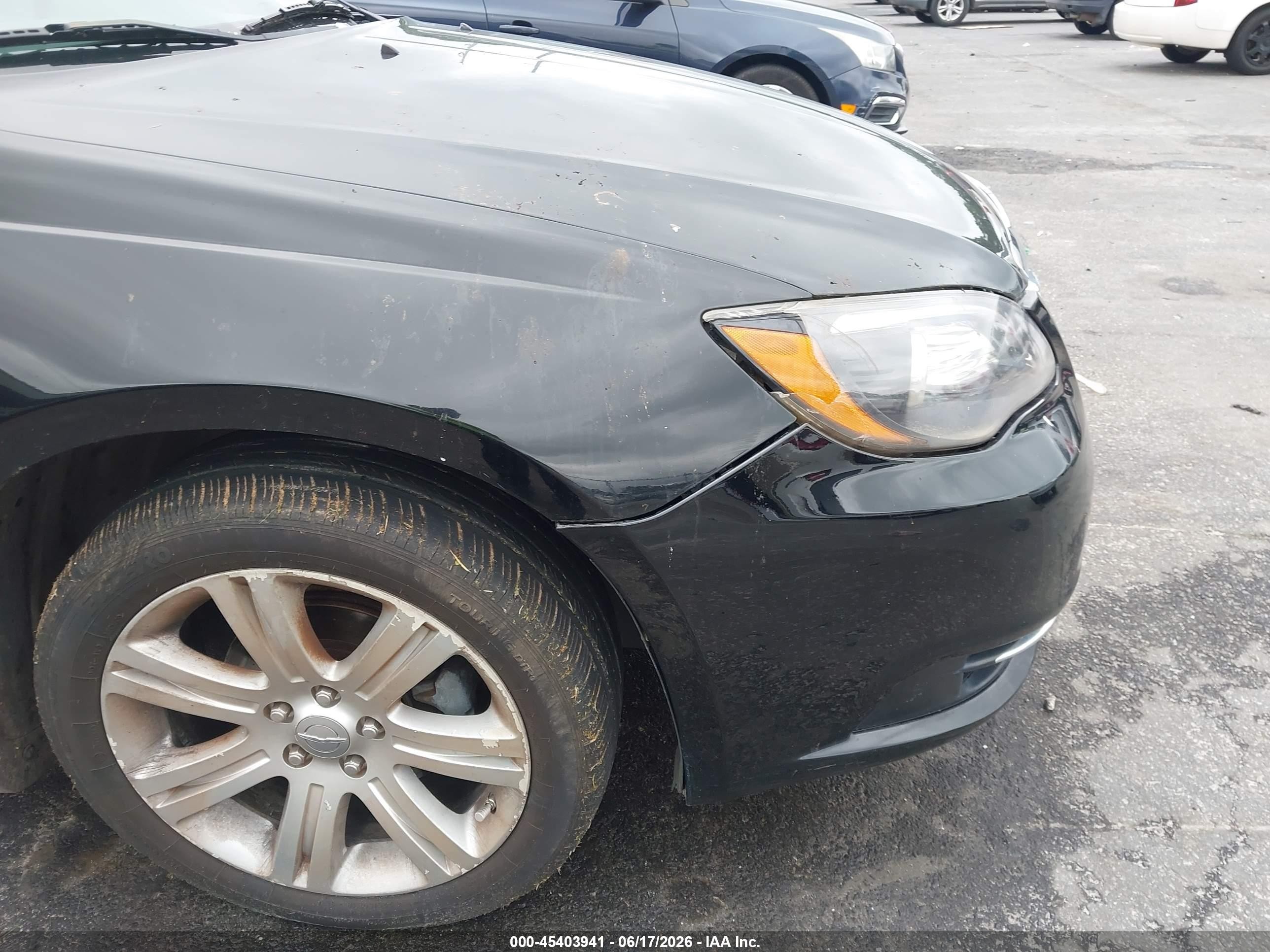 2013 Chrysler 200 Lx Black vin: 1C3CCBAB6DN764769