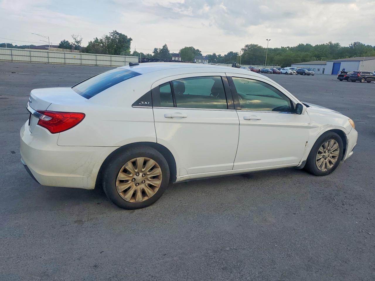 2014 Chrysler 200 Lx White vin: 1C3CCBAB6EN141833