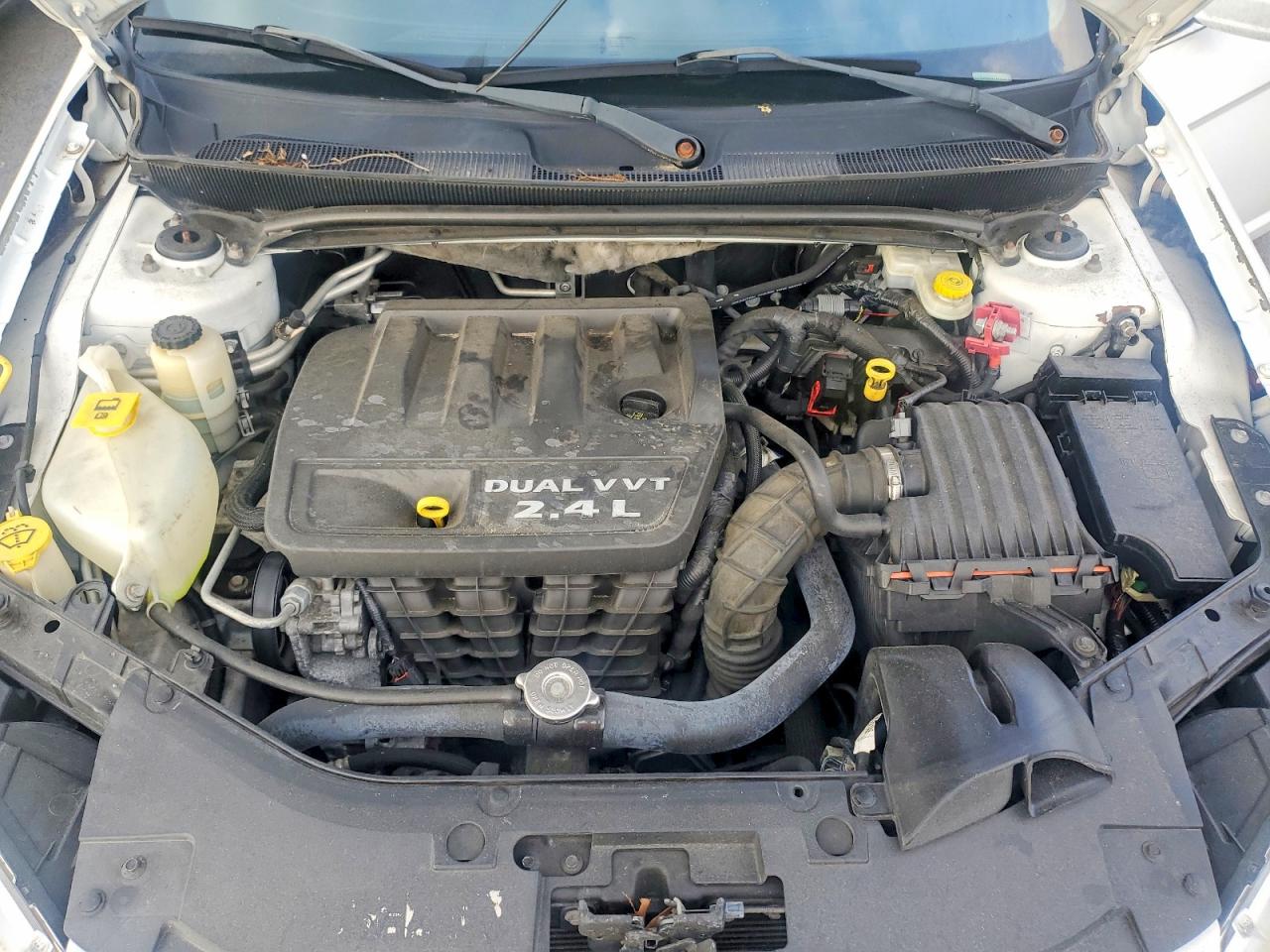 2014 Chrysler 200 Lx White vin: 1C3CCBAB6EN141833