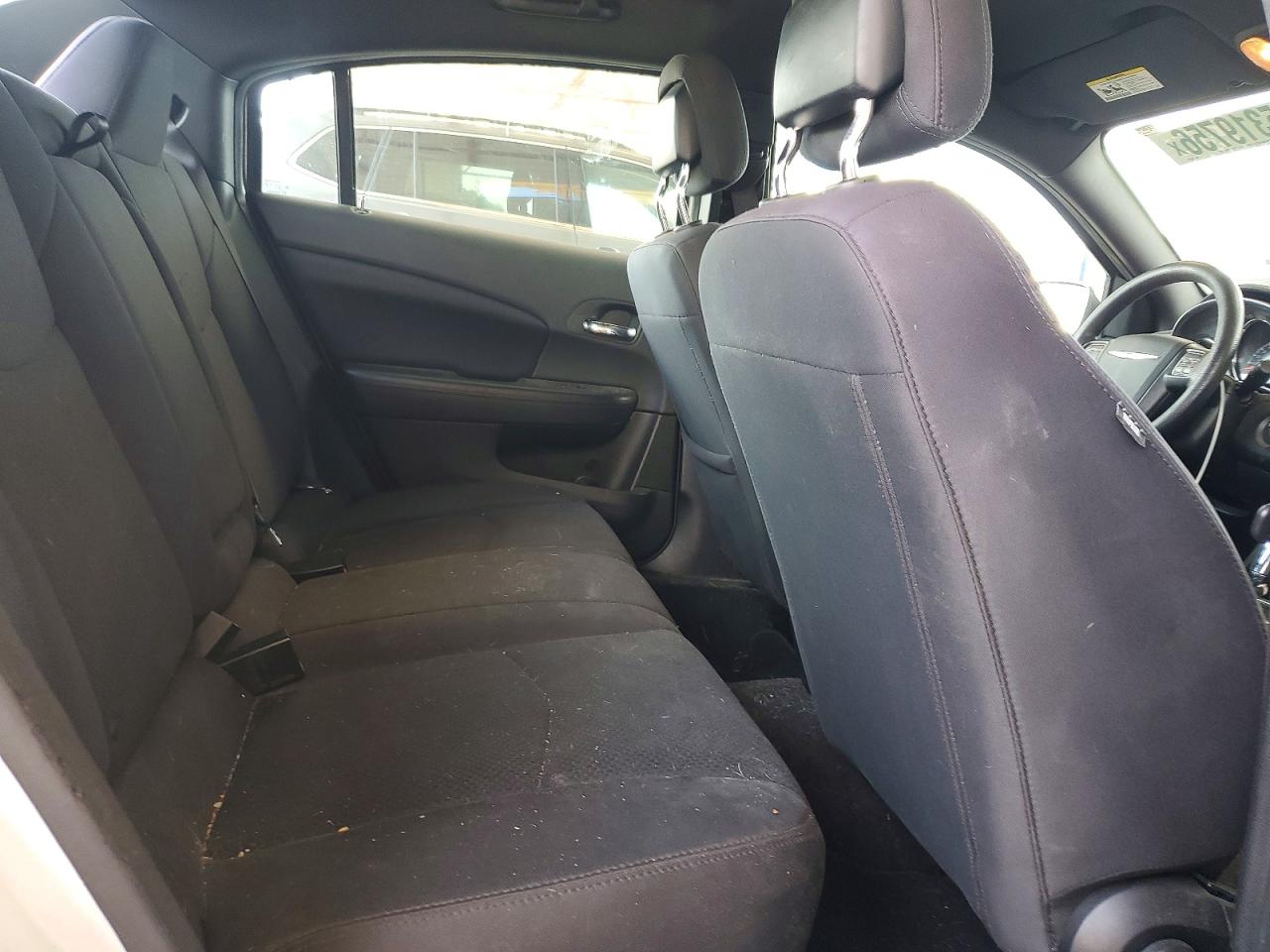 2014 Chrysler 200 Lx White vin: 1C3CCBAB6EN168031