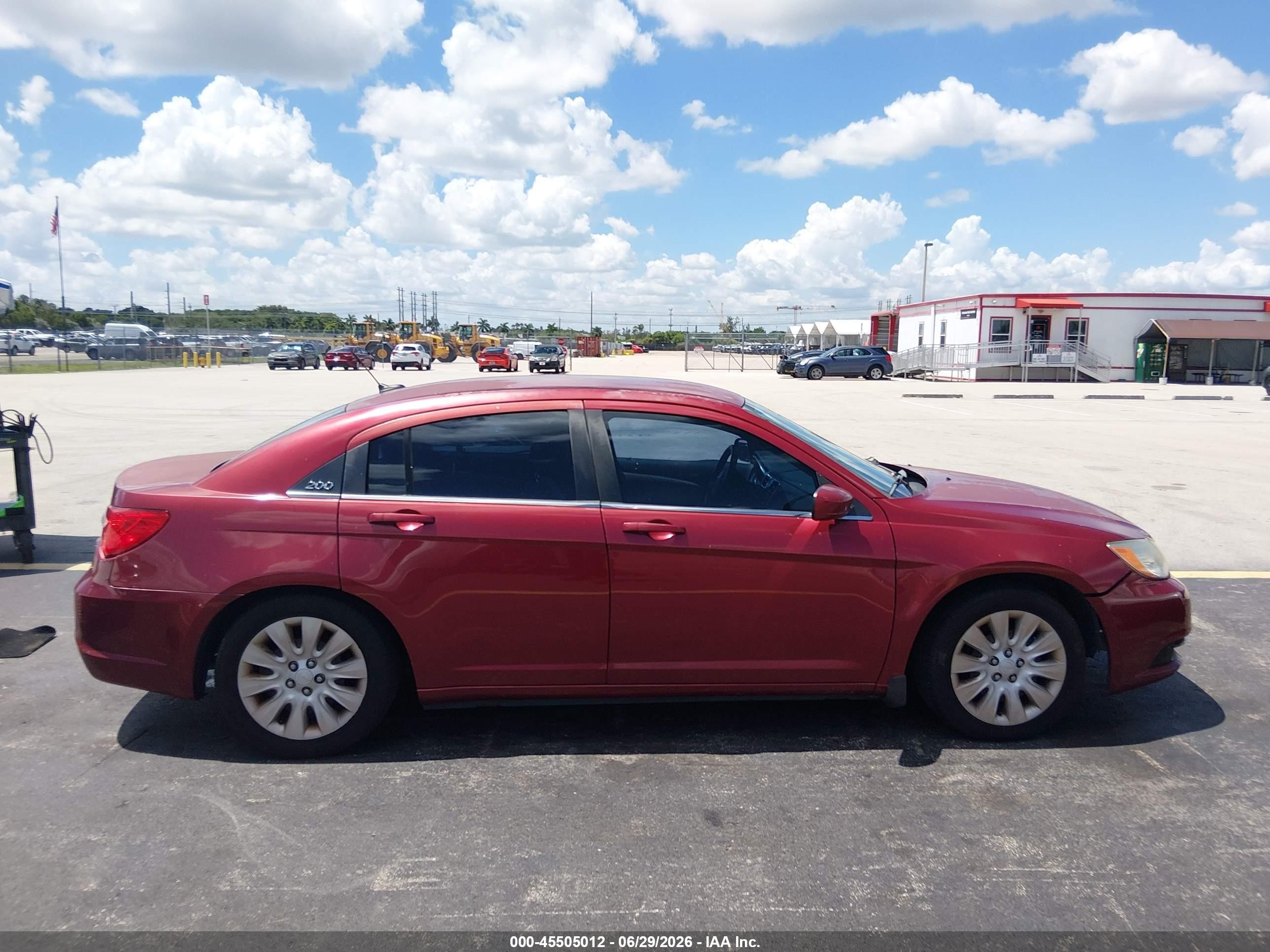 2014 Chrysler 200 Lx Red vin: 1C3CCBAB6EN206289