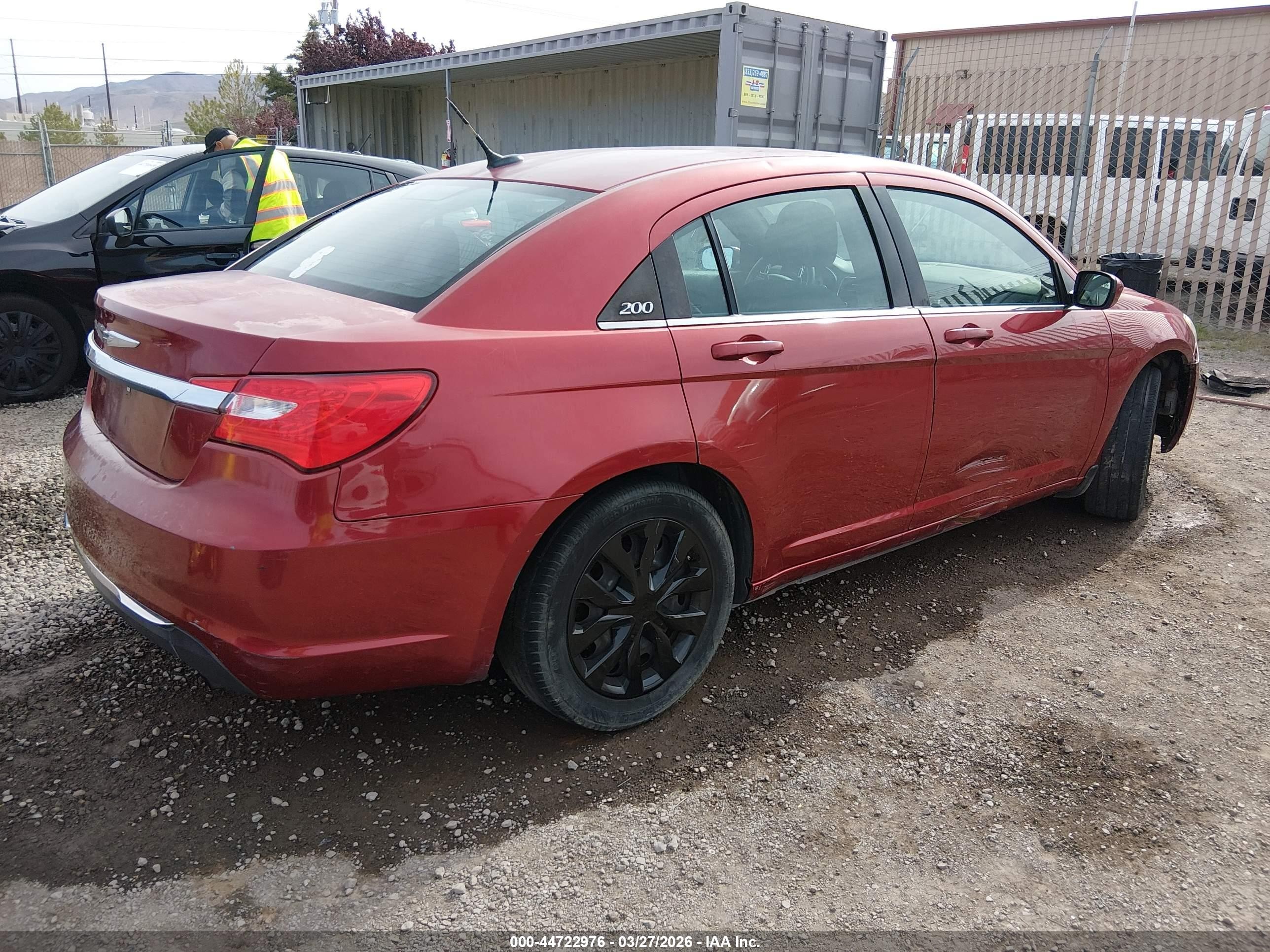 2014 Chrysler 200 Lx Burgundy vin: 1C3CCBAB6EN230933
