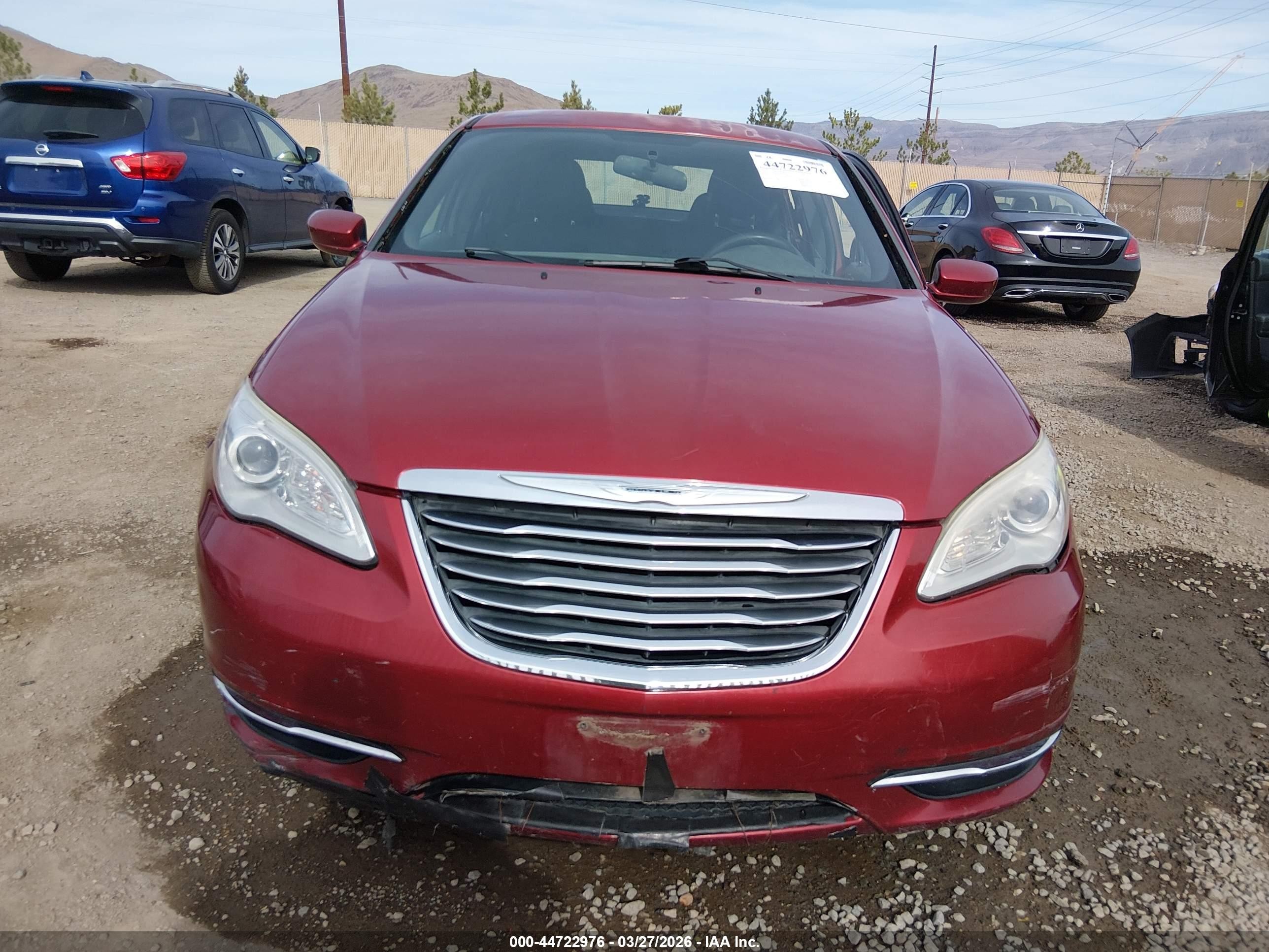 2014 Chrysler 200 Lx Burgundy vin: 1C3CCBAB6EN230933