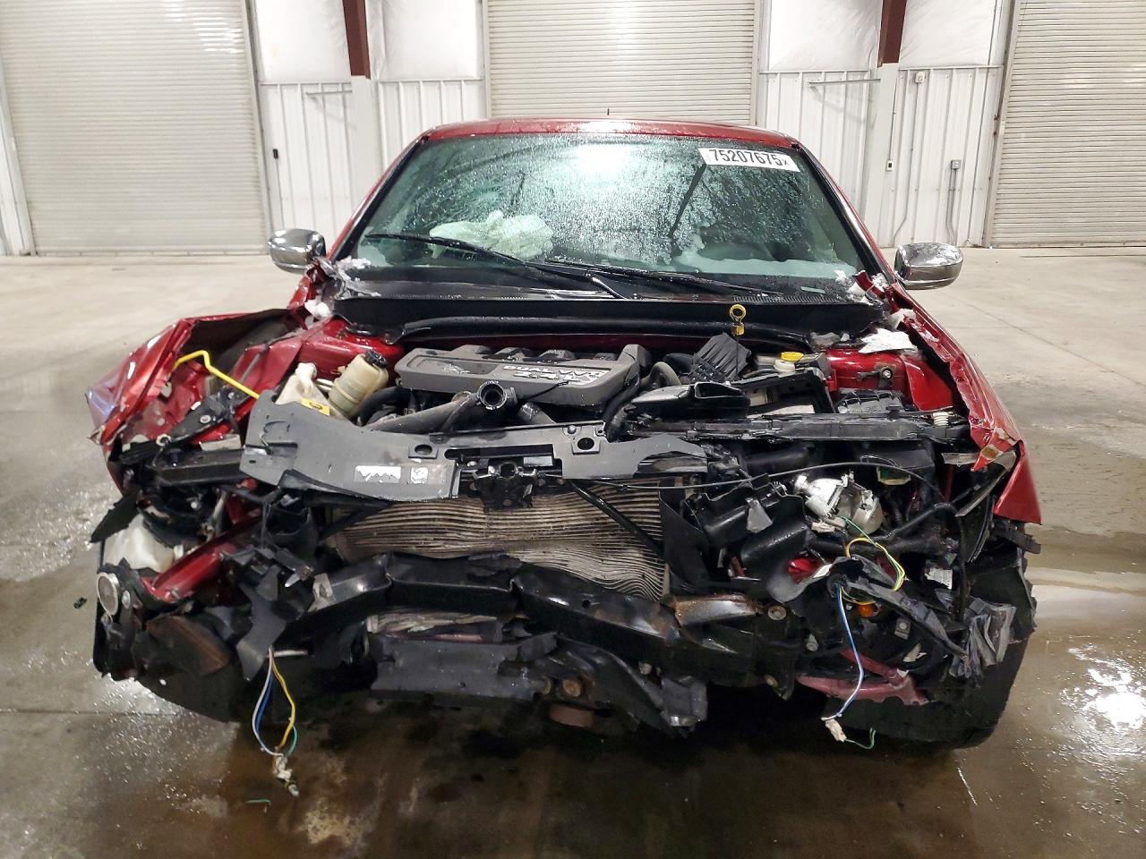 2014 Chrysler 200 Lx Red vin: 1C3CCBAB6EN231211